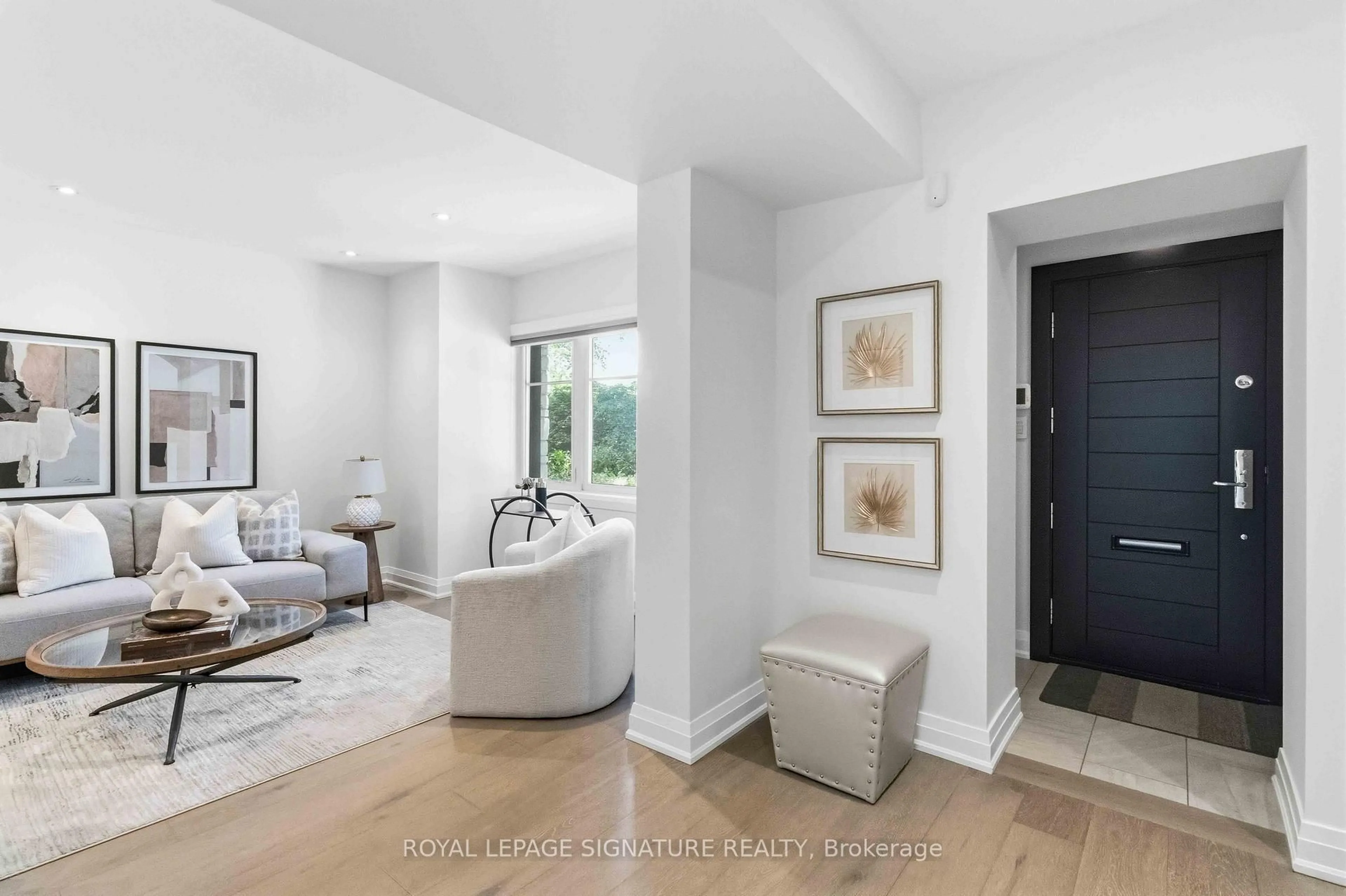 Unknown for 204 Richview Ave, Toronto Ontario M5P 3G3