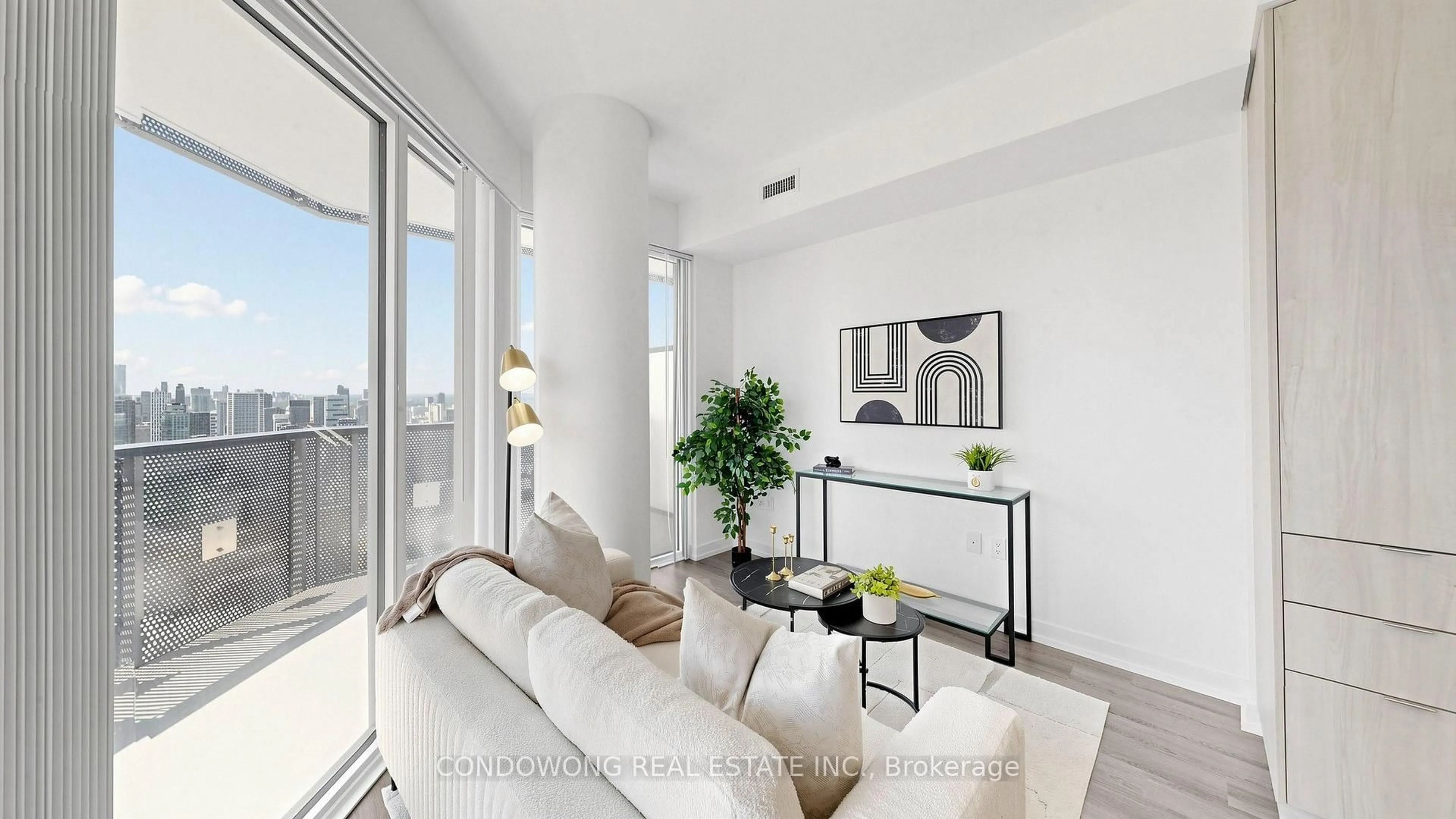 Living room with furniture, unknown for 138 Downes St #6212, Toronto Ontario M5E 0E4