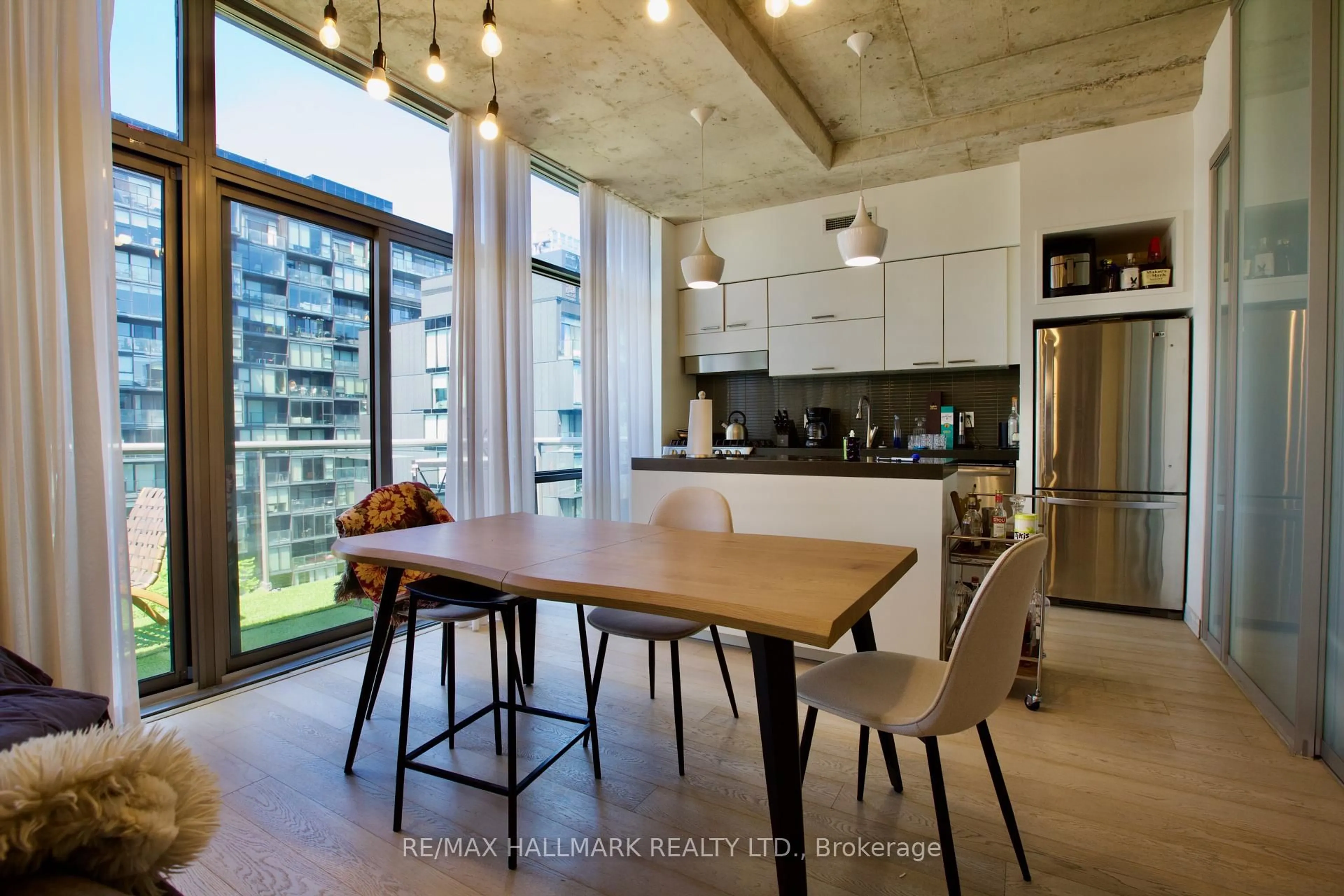 Open concept kitchen, unknown for 55 Stewart St #1010, Toronto Ontario M5V 2V1