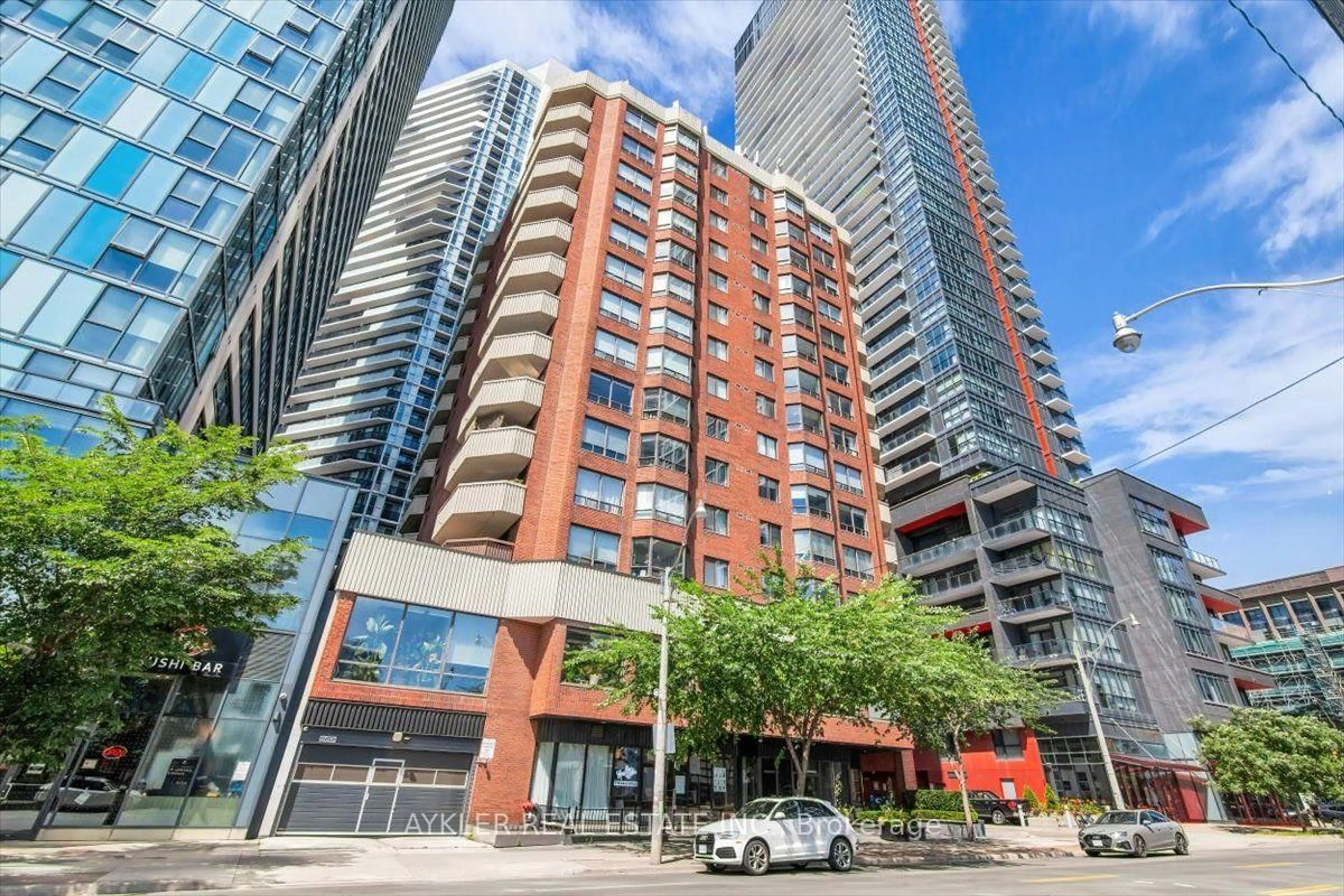Patio, unknown for 192 Jarvis St #402, Toronto Ontario M5B 2J9