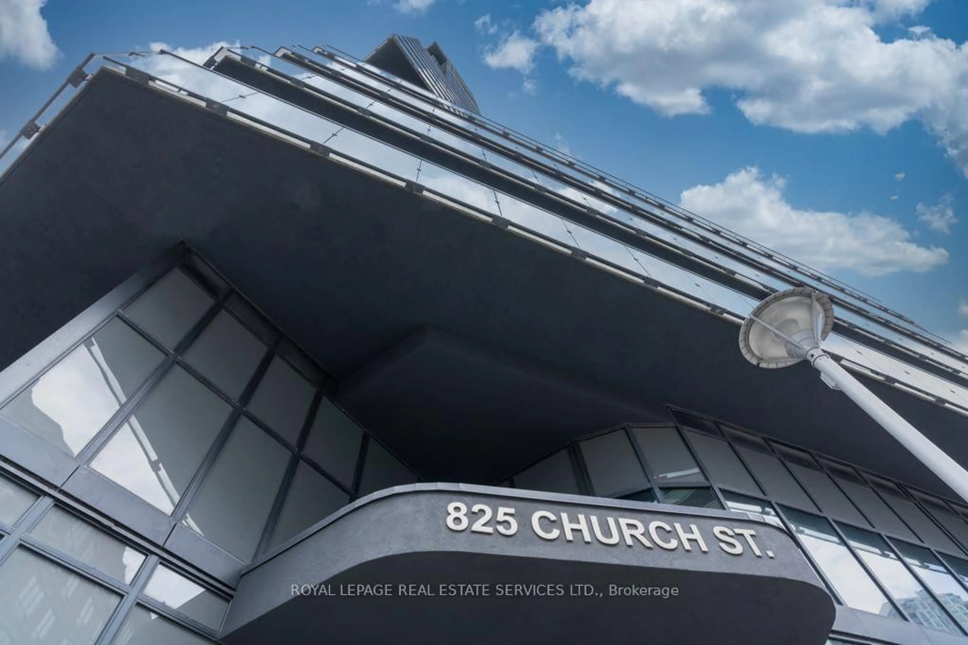 Unknown for 825 Church St #2706, Toronto Ontario M4W 3Z4