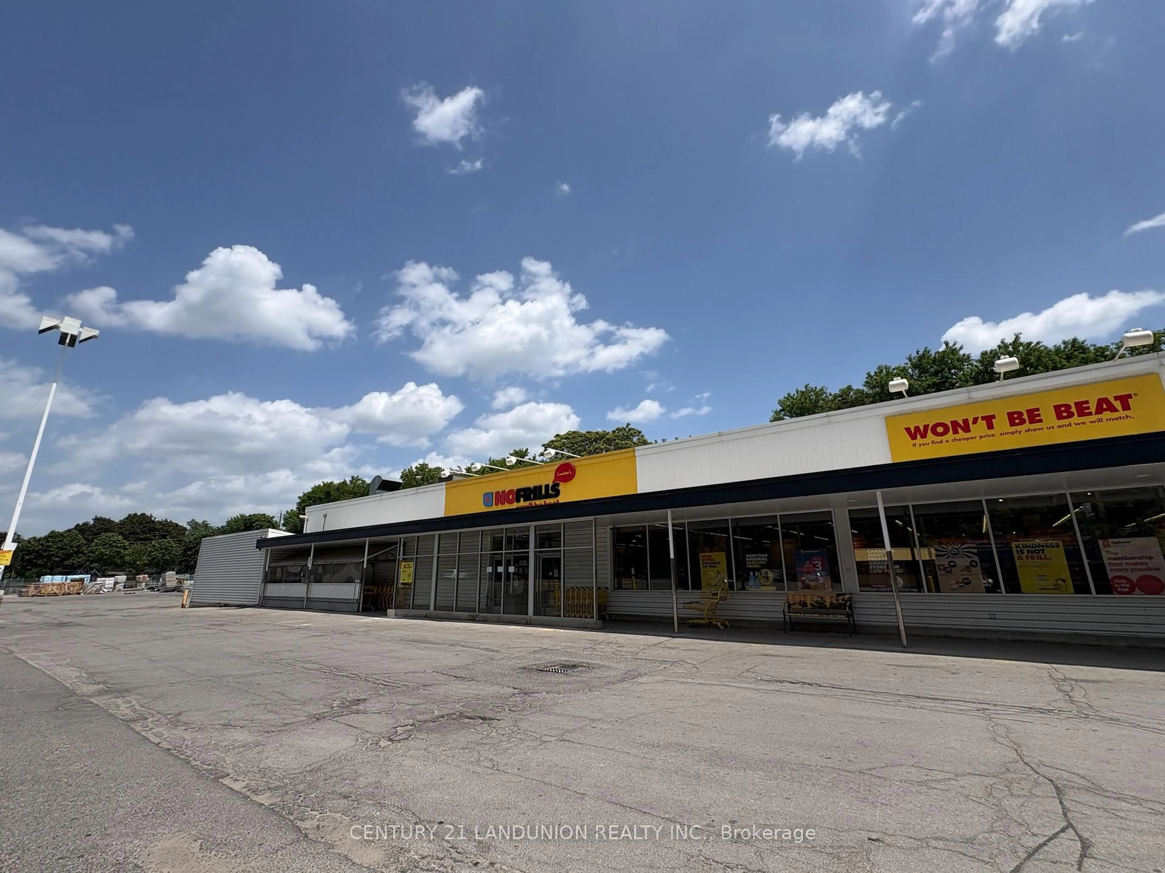 Unknown for 185 Alberta Ave E #1106, Toronto Ontario M6C 0A5