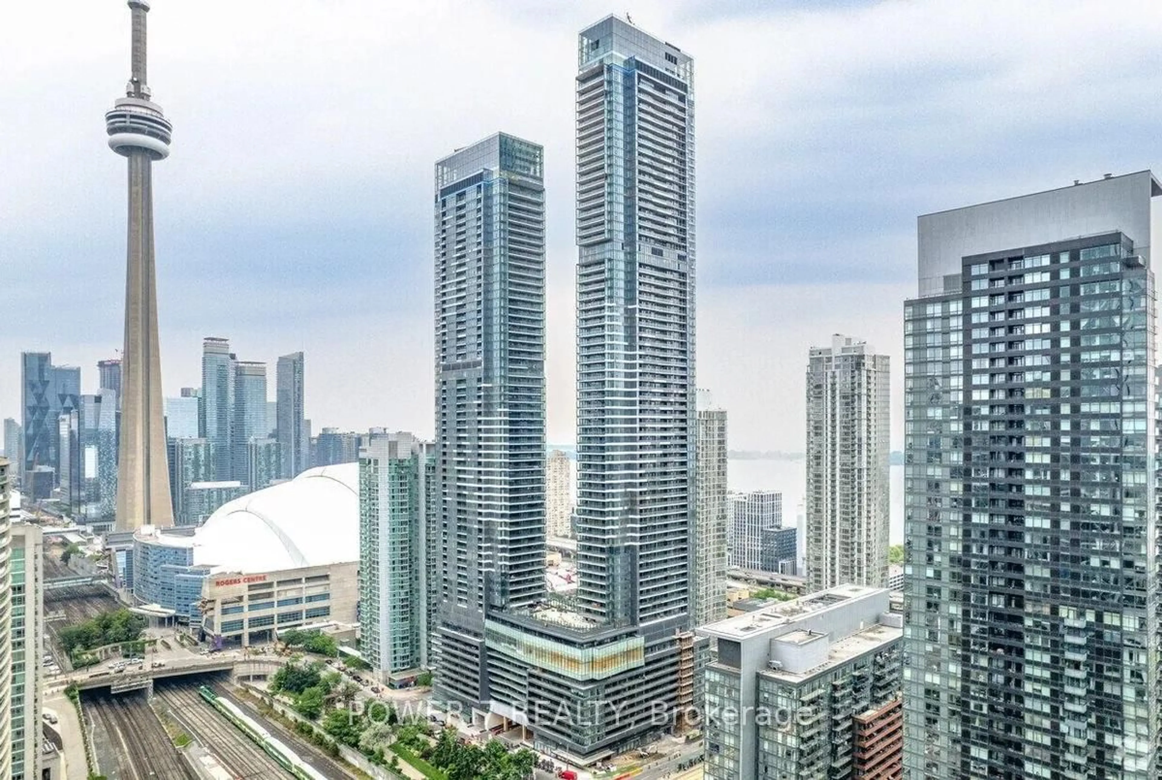 Unknown for 3 Concord Cityplace Way #4506, Toronto Ontario M5V 0X4