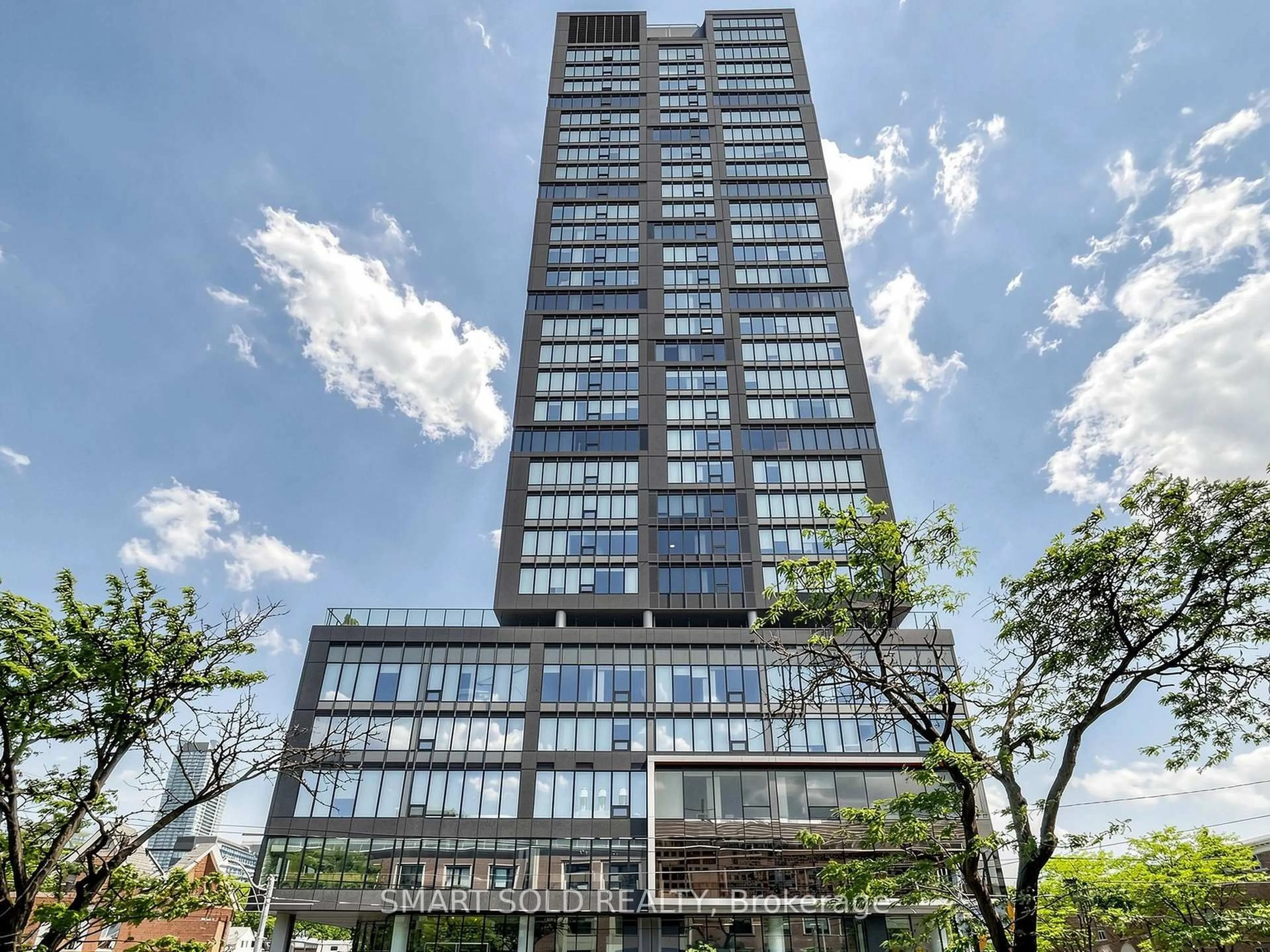 Indoor foyer for 203 College St #1405, Toronto Ontario M5T 0C8