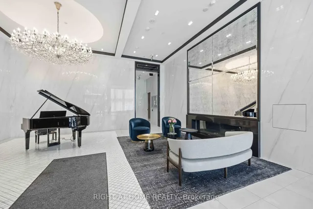 8 WELLESLEY St #5110, Toronto 4