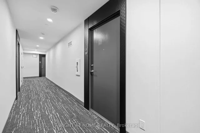 8 WELLESLEY St #5110, Toronto 5
