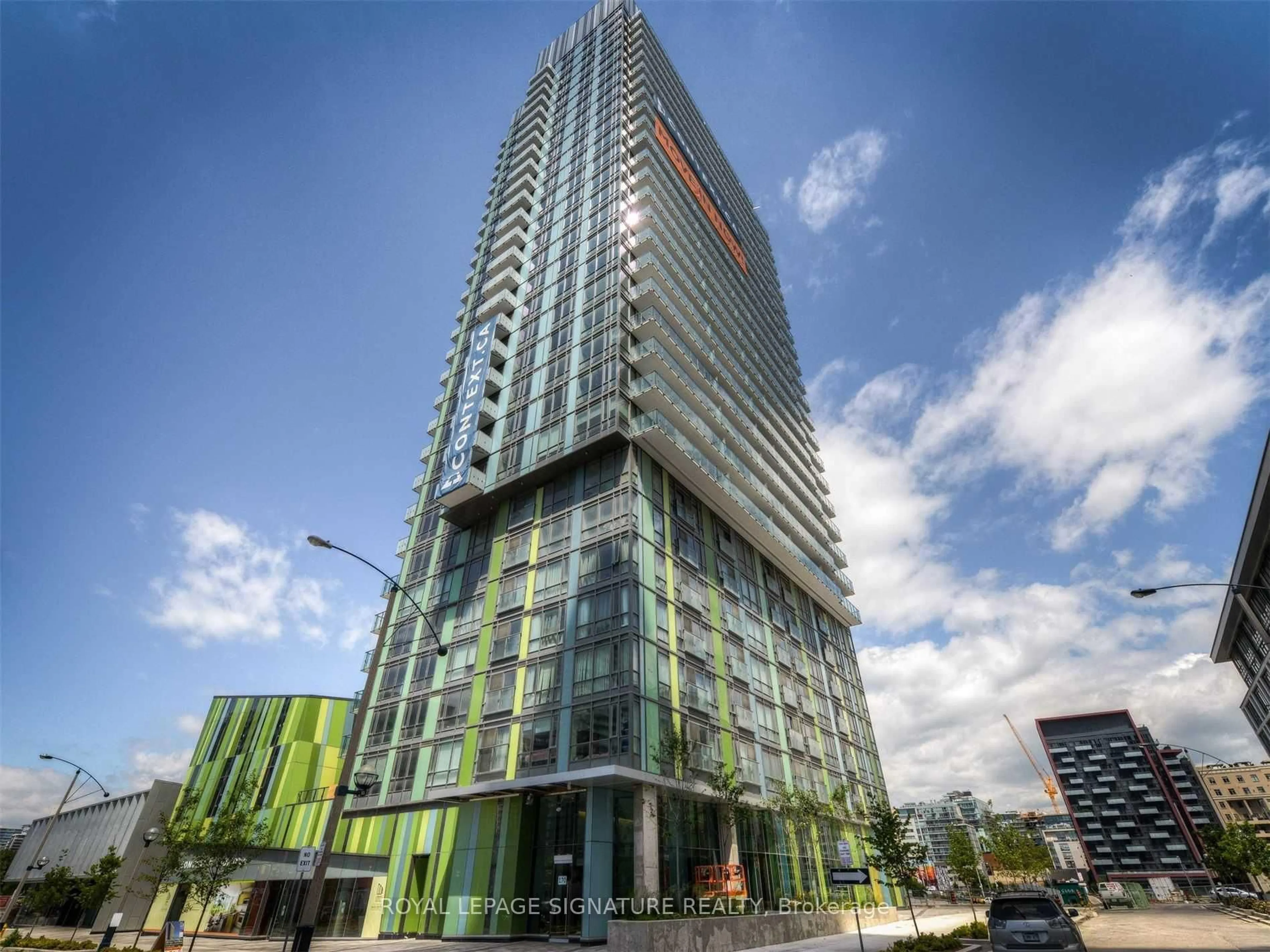 Indoor foyer for 170 Fort York Blvd #2712, Toronto Ontario M5V 0E6