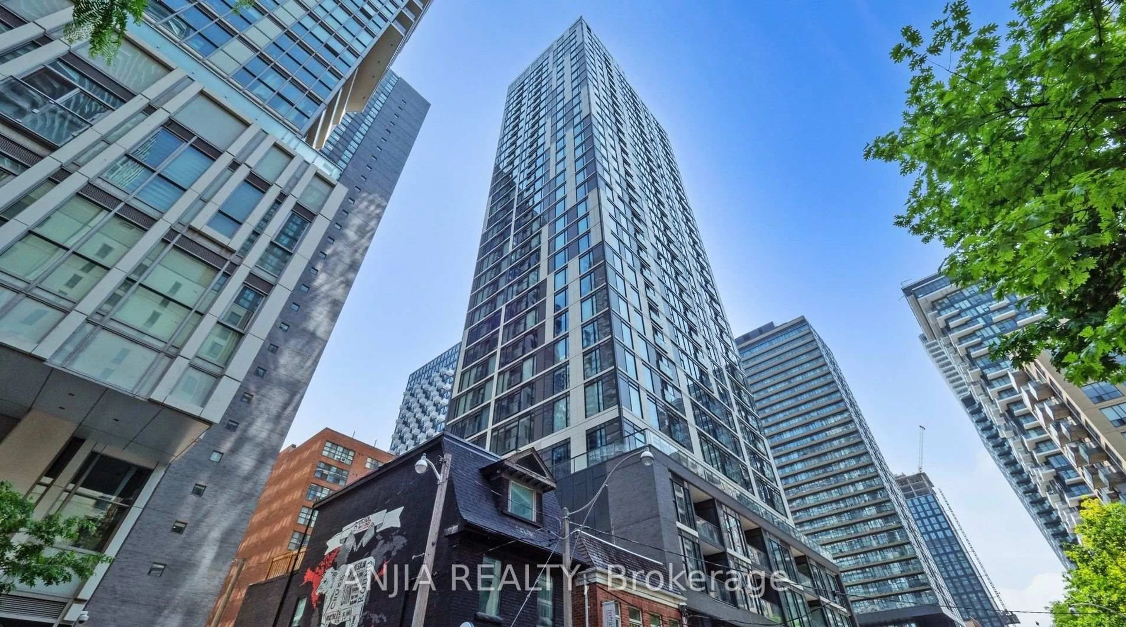 Unknown for 65 Mutual St #2303, Toronto Ontario M5B 0E5
