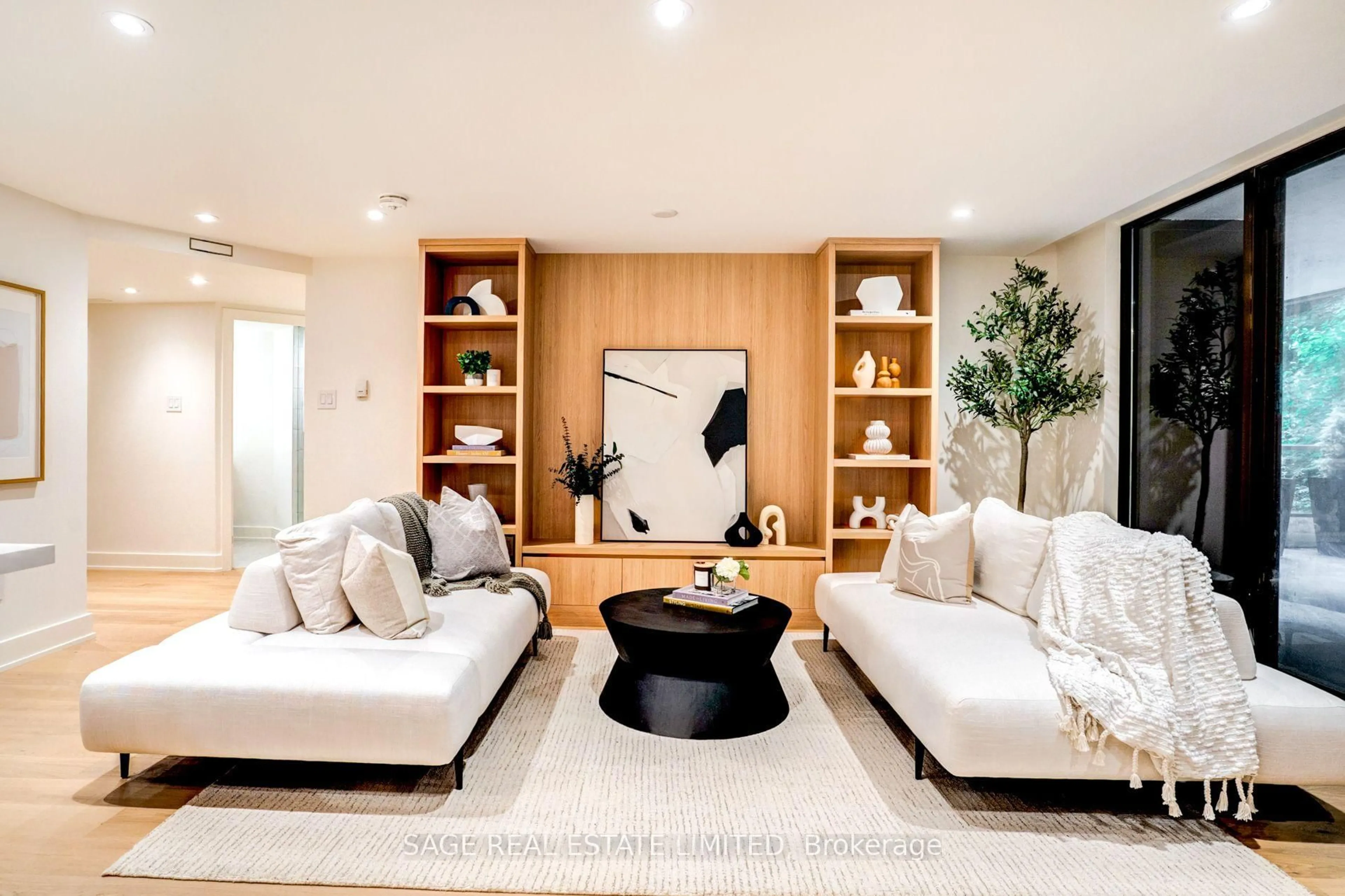 Living room with furniture, unknown for 3900 Yonge St #408, Toronto Ontario M4N 3N6