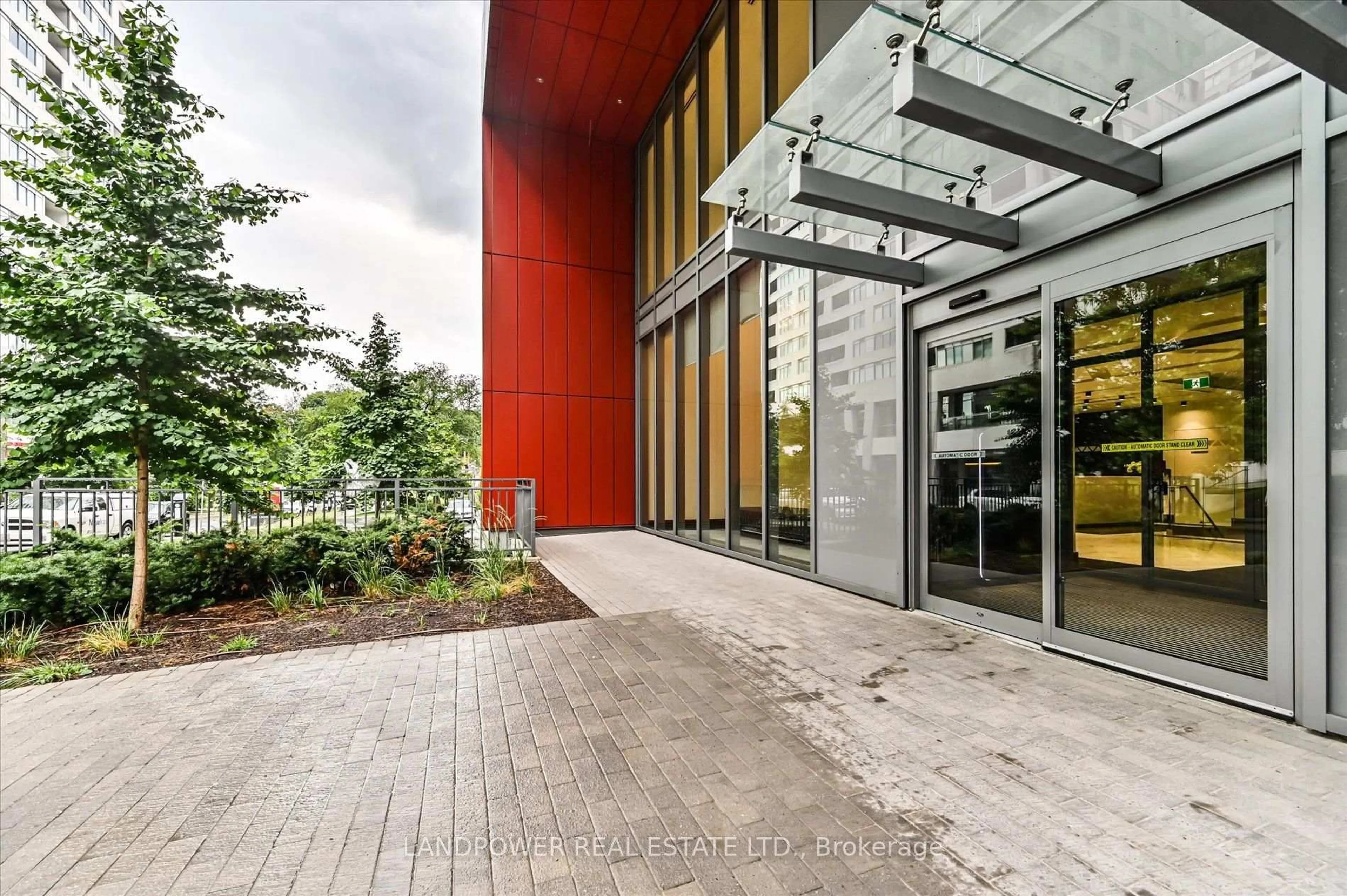 Indoor foyer for 50 Dunfield Ave #1916, Toronto Ontario M4S 0E4