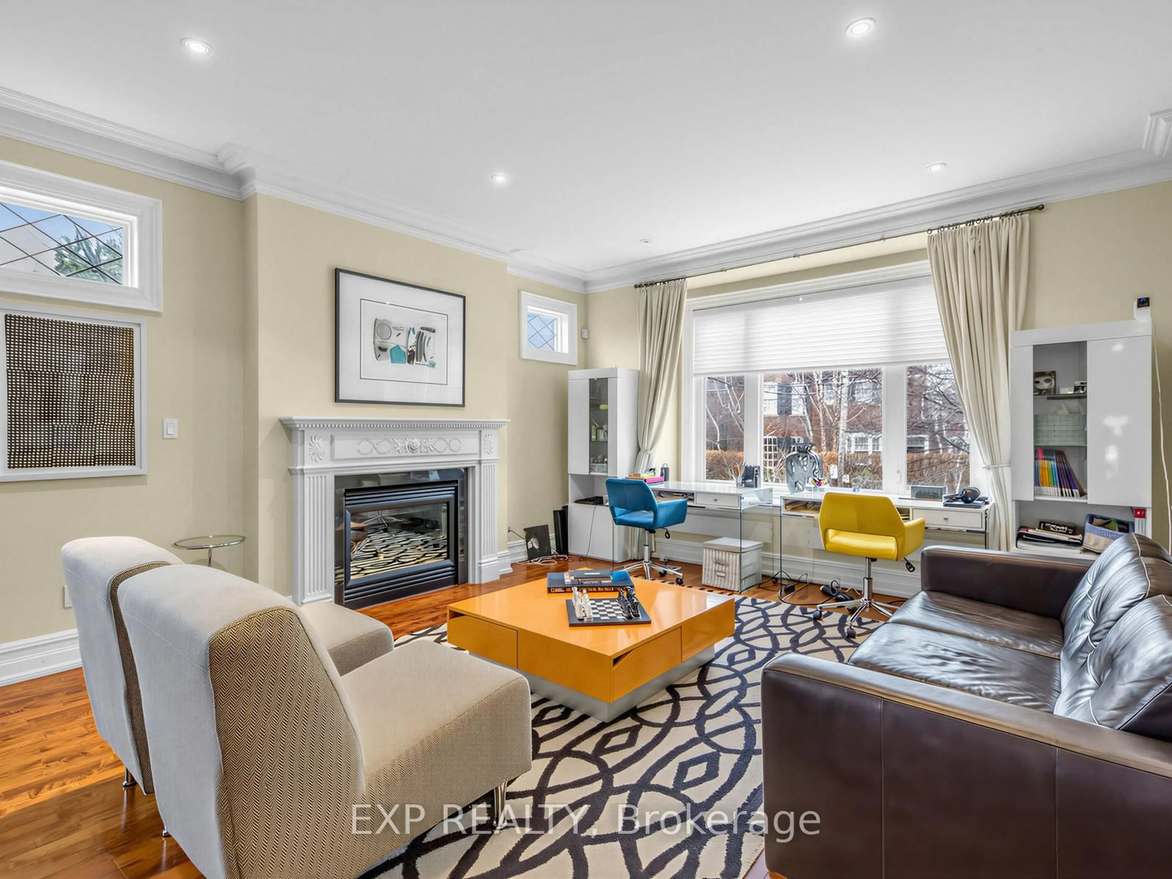 Living room with furniture, unknown for 241 Poplar Plains St, Toronto Ontario M4V 2N8