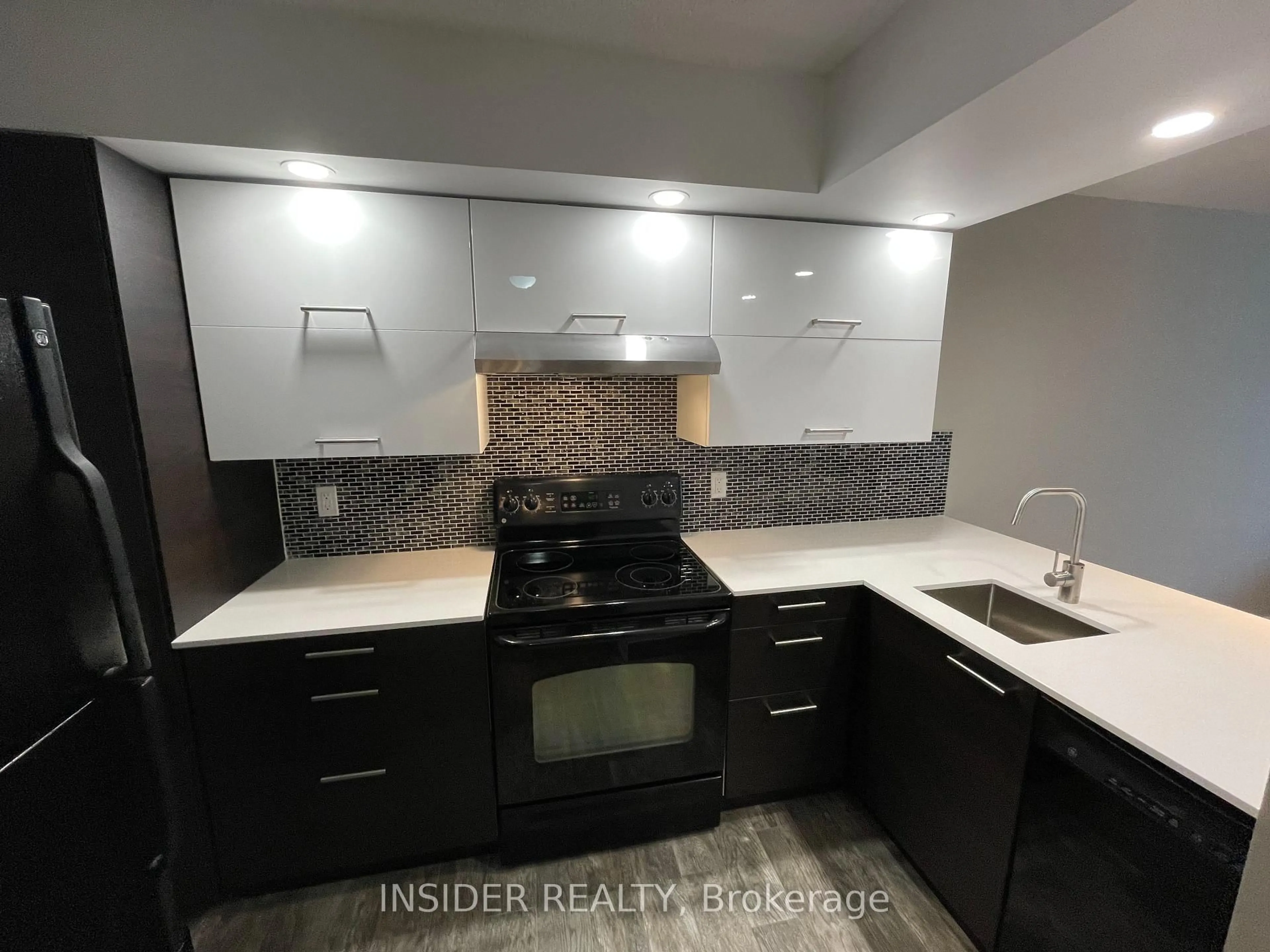 Unknown for 92 King St #710, Toronto Ontario M5C 2V8