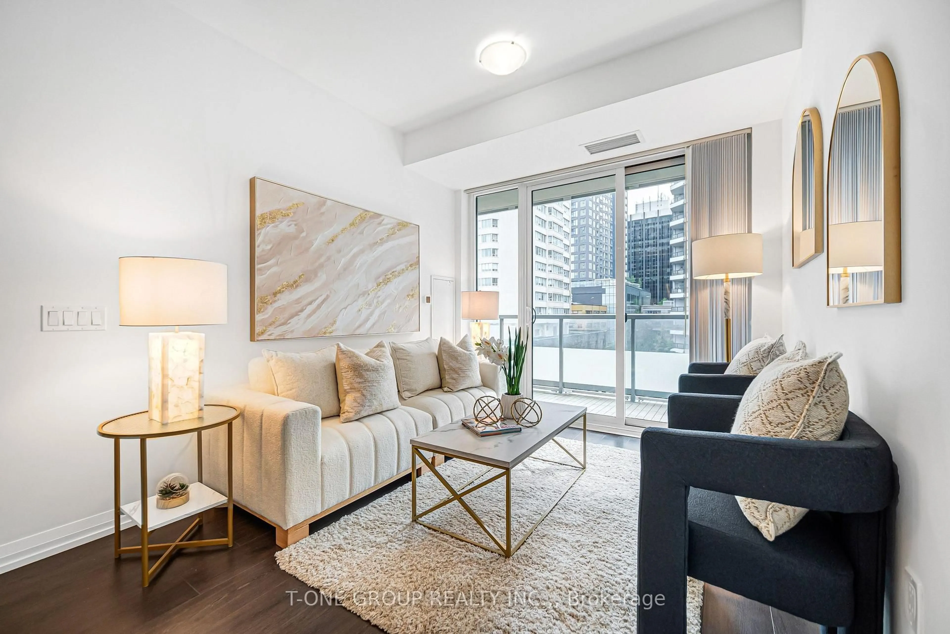 Living room with furniture, unknown for 25 Holly St #610, Toronto Ontario M4S 0E3