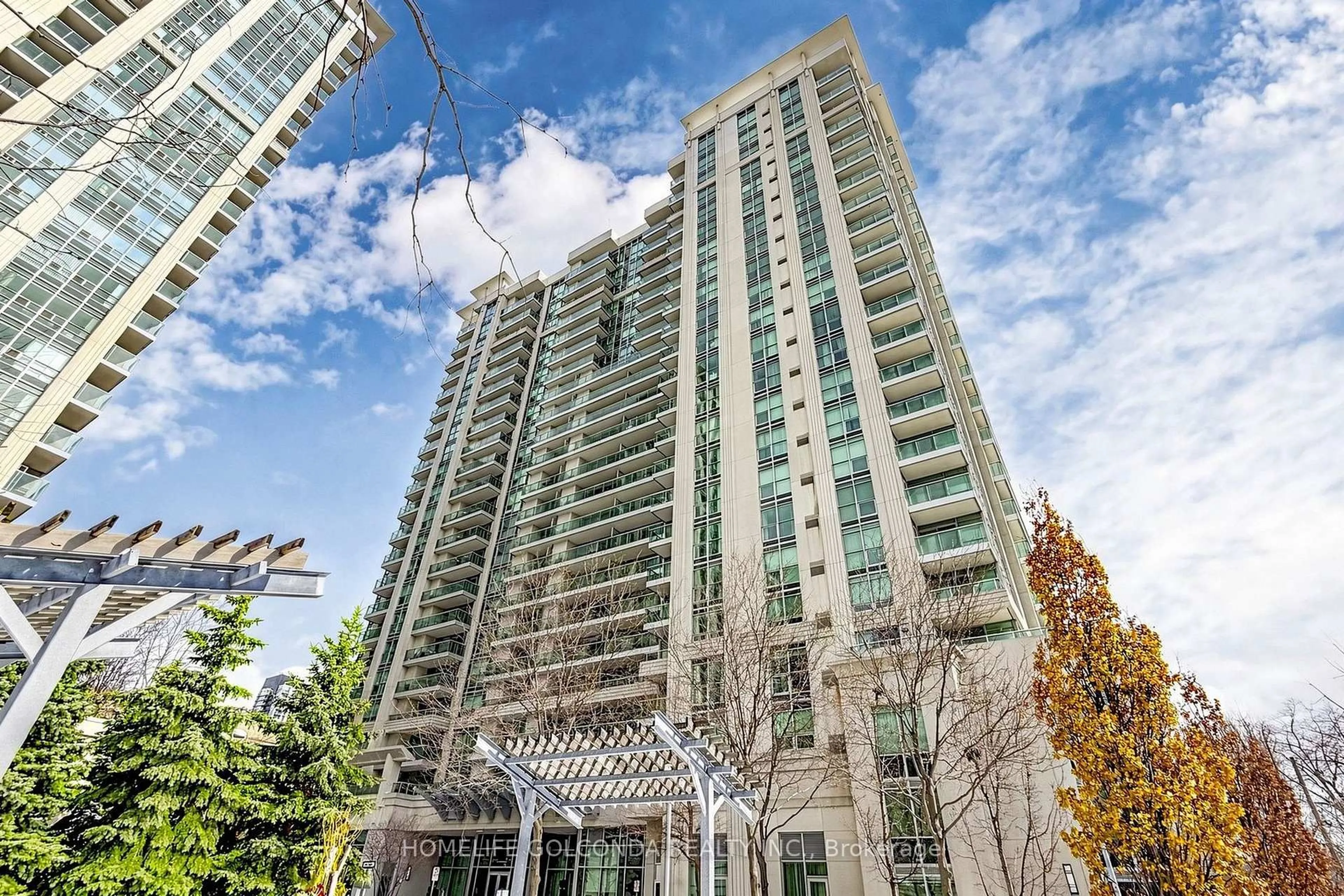 Patio, building for 17 Anndale Dr #1210, Toronto Ontario M2N 2W7