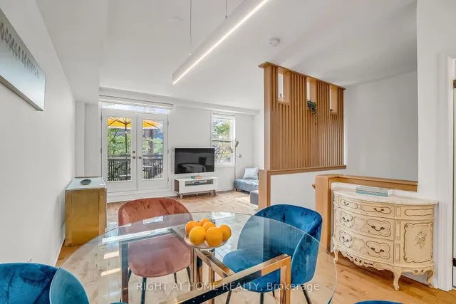 55 Halton St #104, Toronto 4