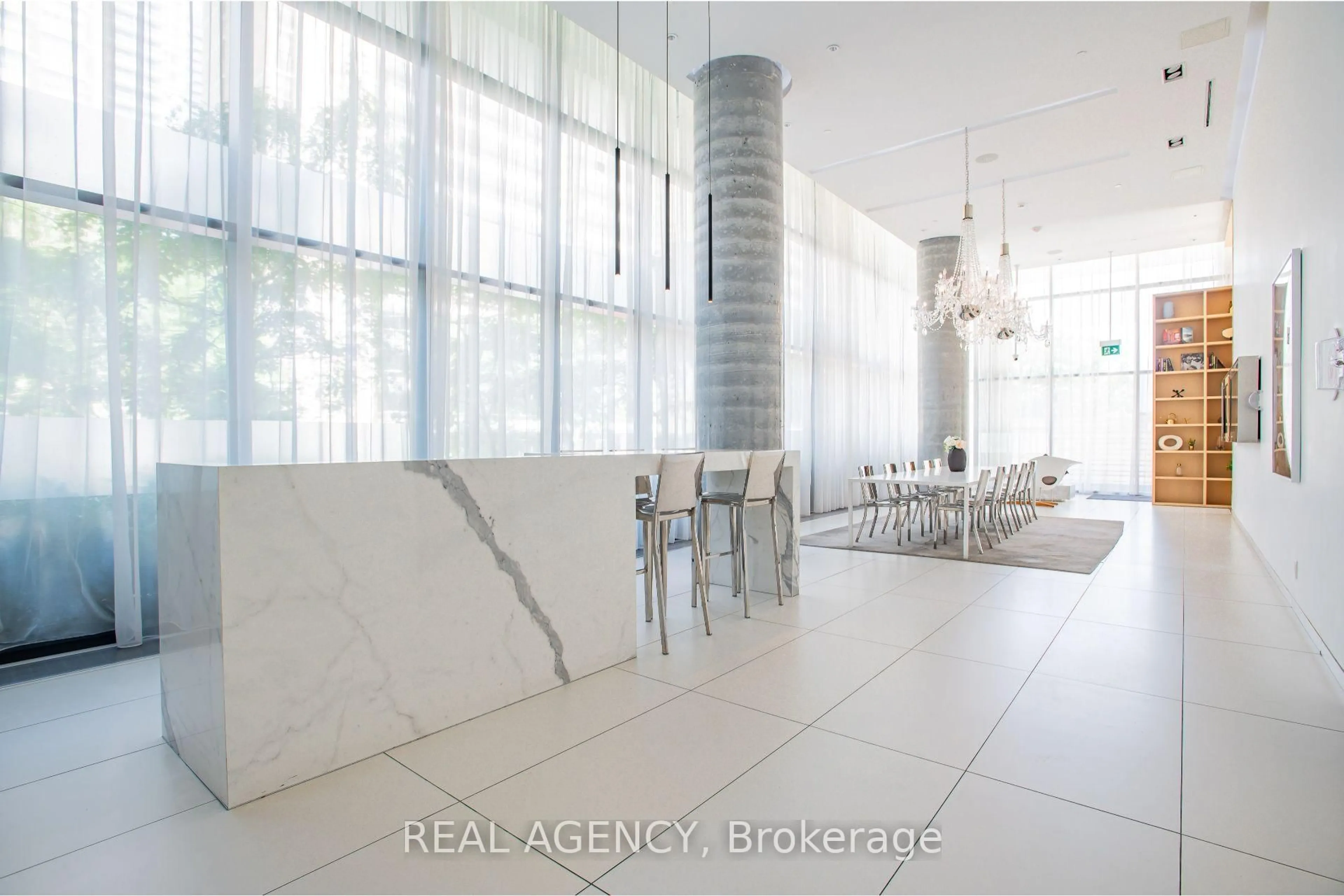 Lobby for 185 Roehampton Ave #2512, Toronto Ontario M4P 2K5