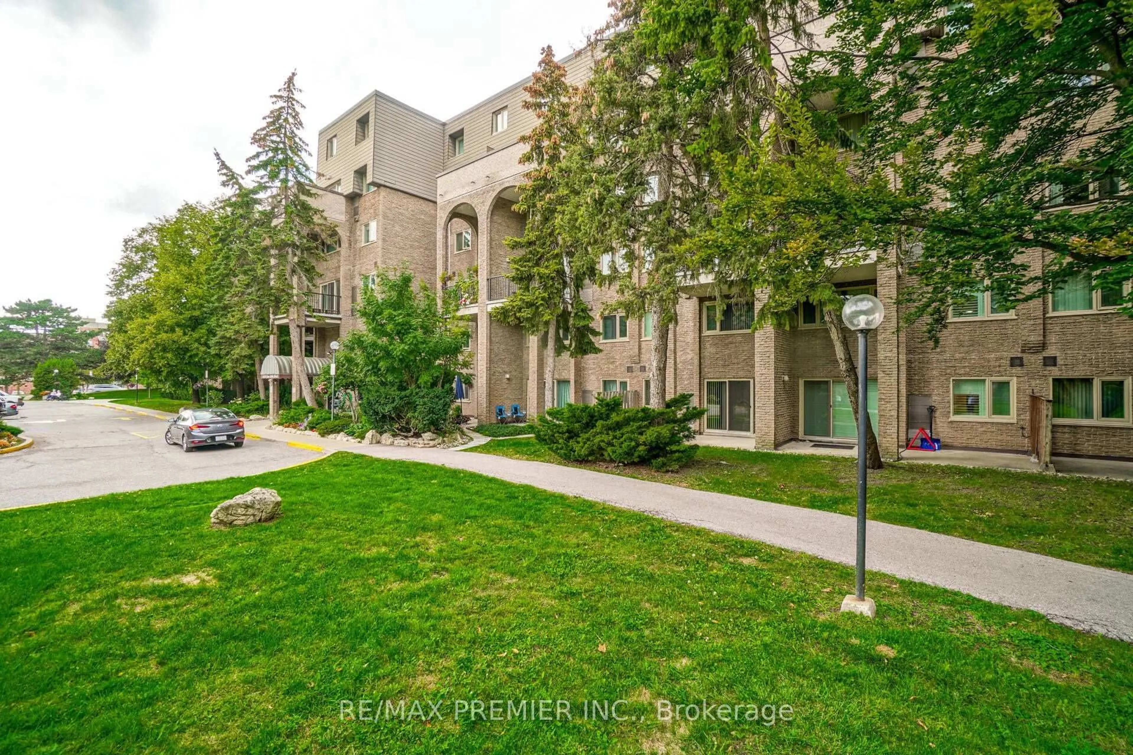 Unknown for 4005 Don Mills Rd #345, Toronto Ontario M2H 3J9