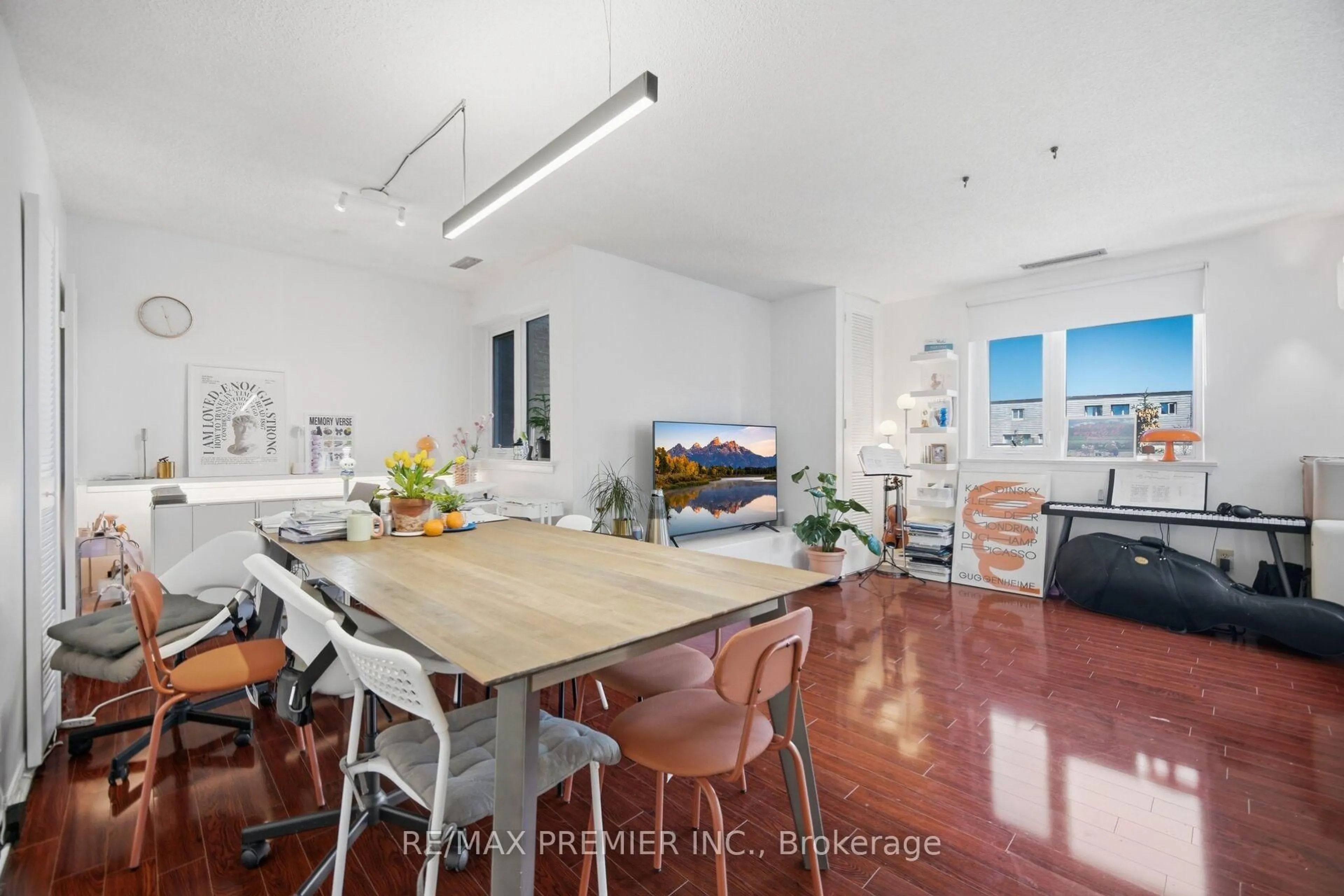 Open concept kitchen, unknown for 4005 Don Mills Rd #345, Toronto Ontario M2H 3J9