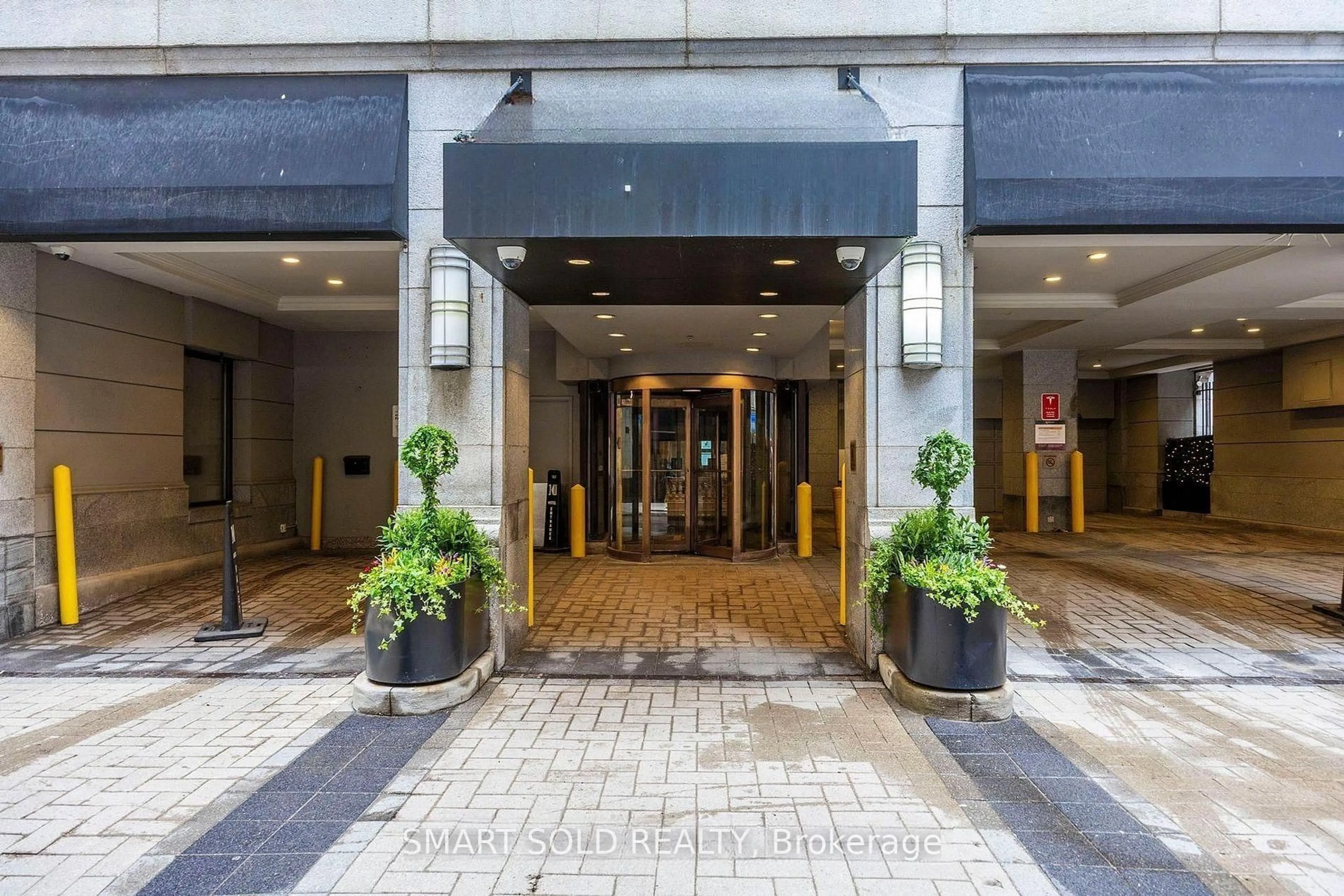 Unknown for 1 King St #2311, Toronto Ontario M5H 1A2