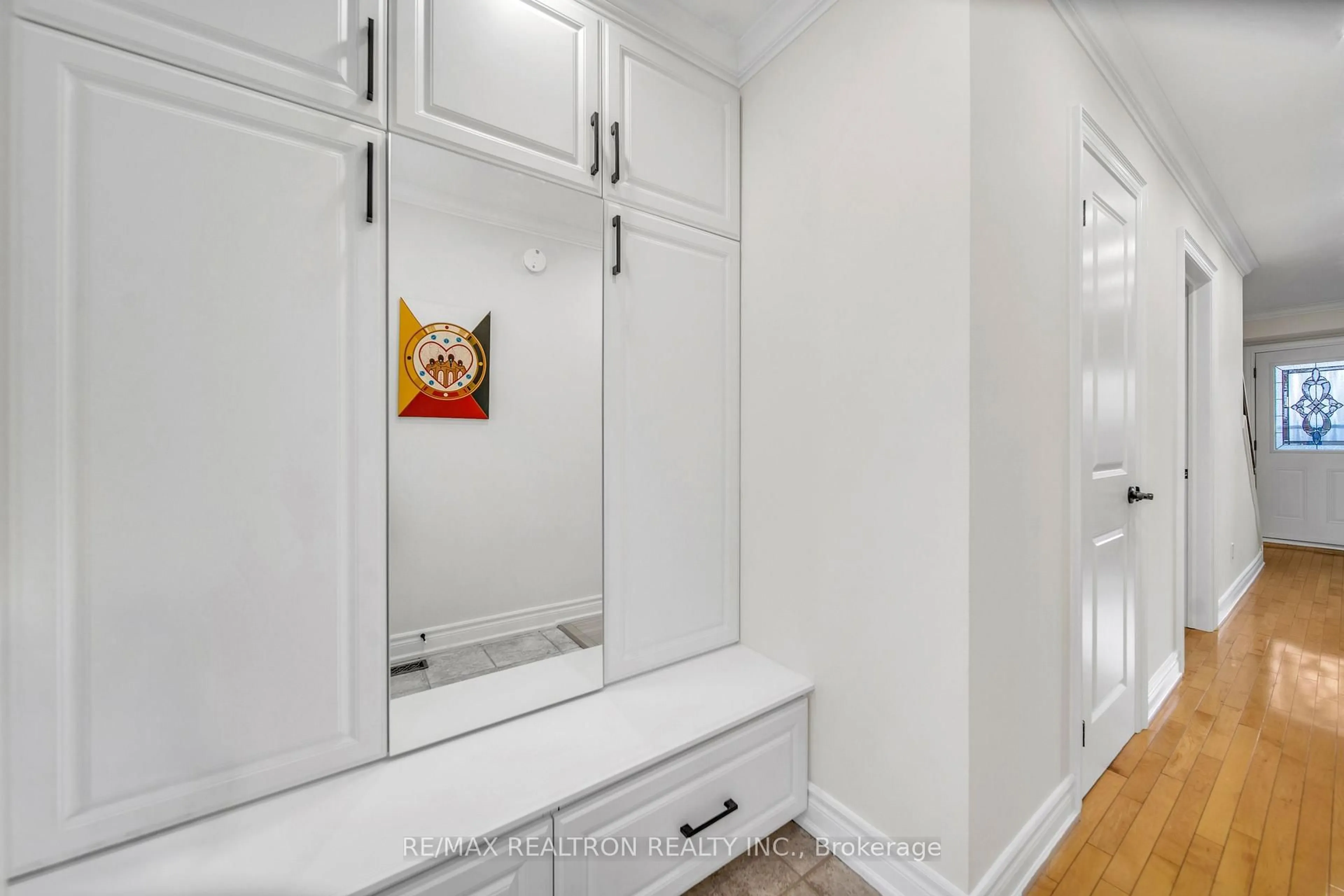 Laundry room for 7 Spy Appleway, Toronto Ontario M3A 3N8