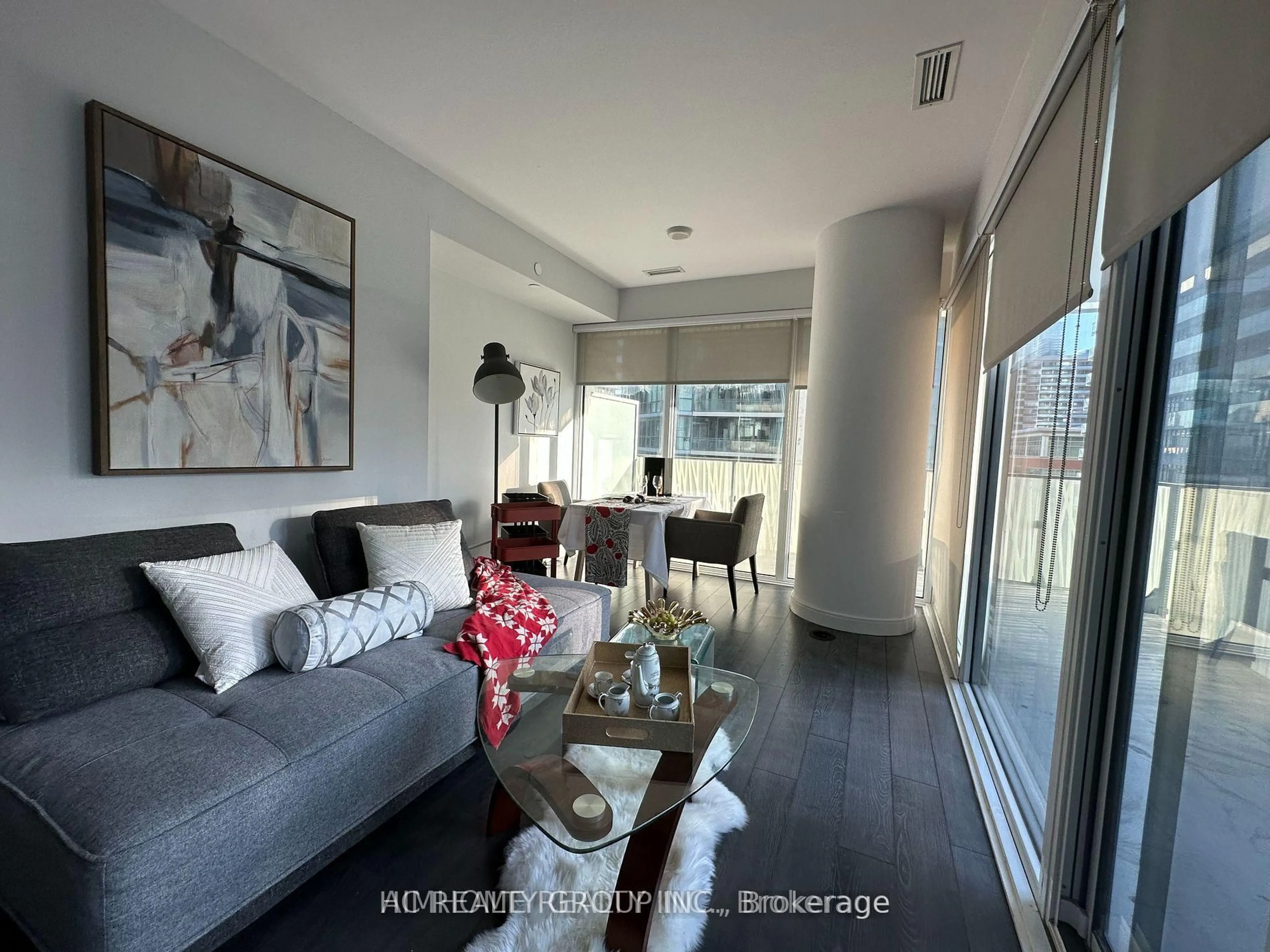 Living room with furniture, unknown for 42 Charles St #904, Toronto Ontario M4Y 0B7