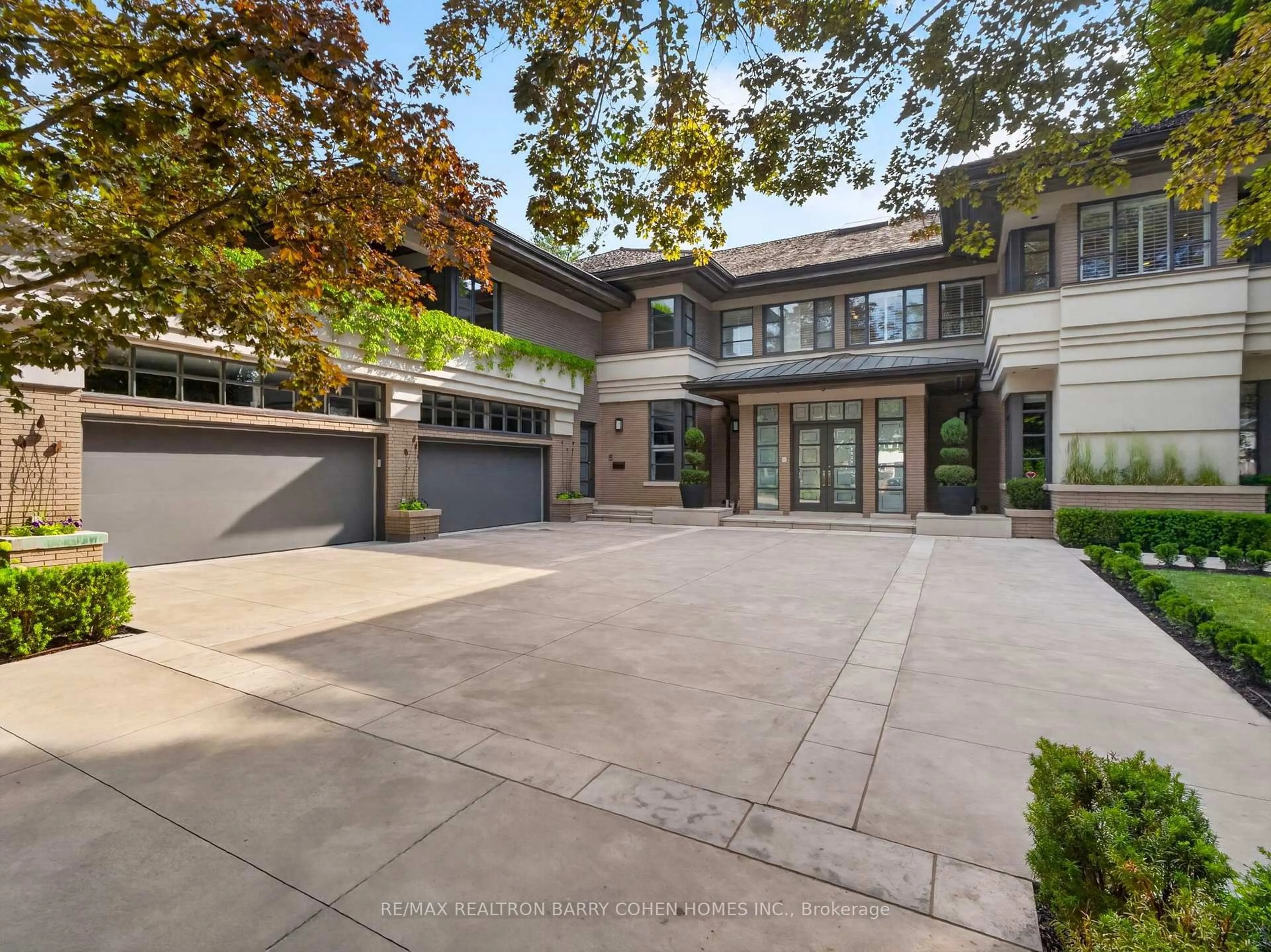 Unknown for 17 Alderbrook Dr, Toronto Ontario M3B 1E3
