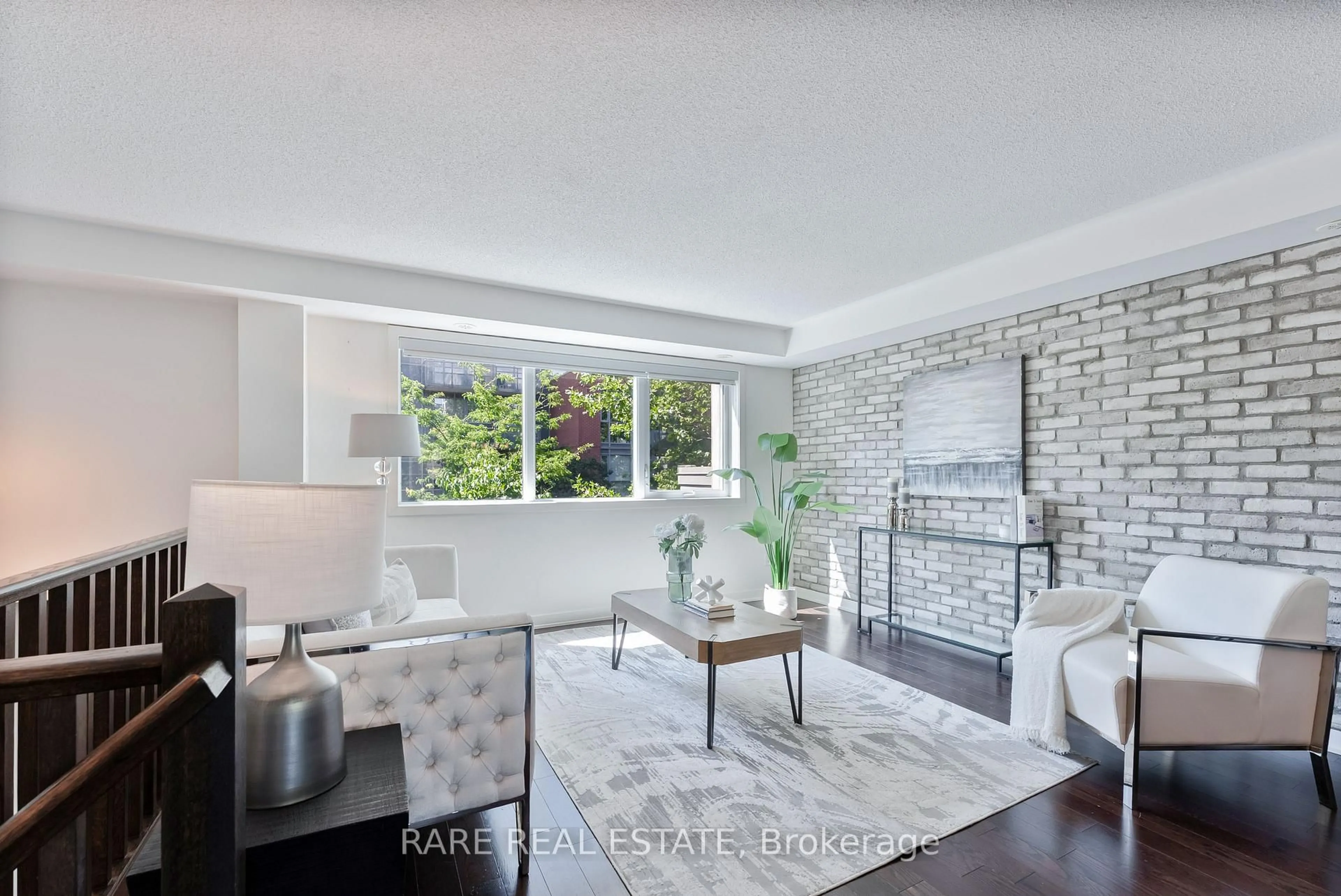 Living room with furniture, unknown for 38 Cole St, Toronto Ontario M5A 0A3