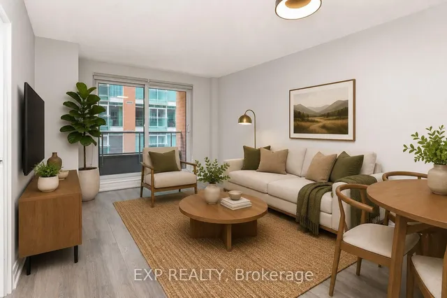 230 King St #614, Toronto 4
