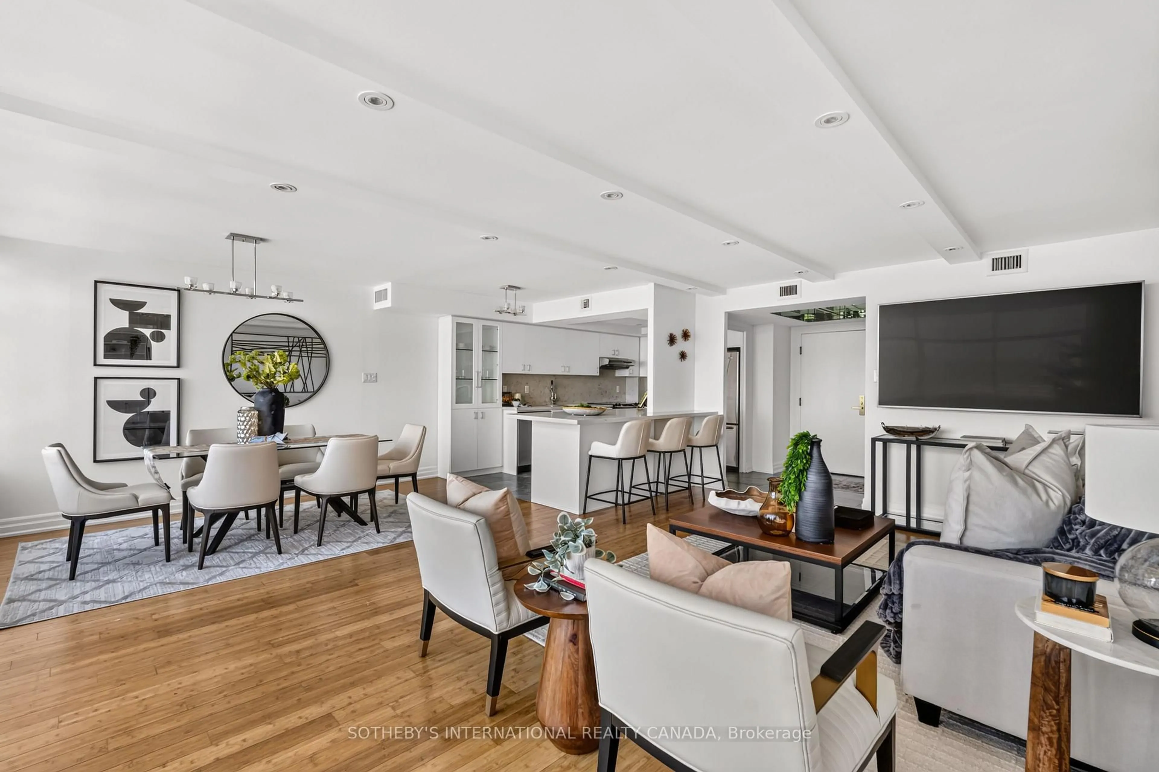 Open concept kitchen, unknown for 900 Yonge St #1002, Toronto Ontario M4W 3P5