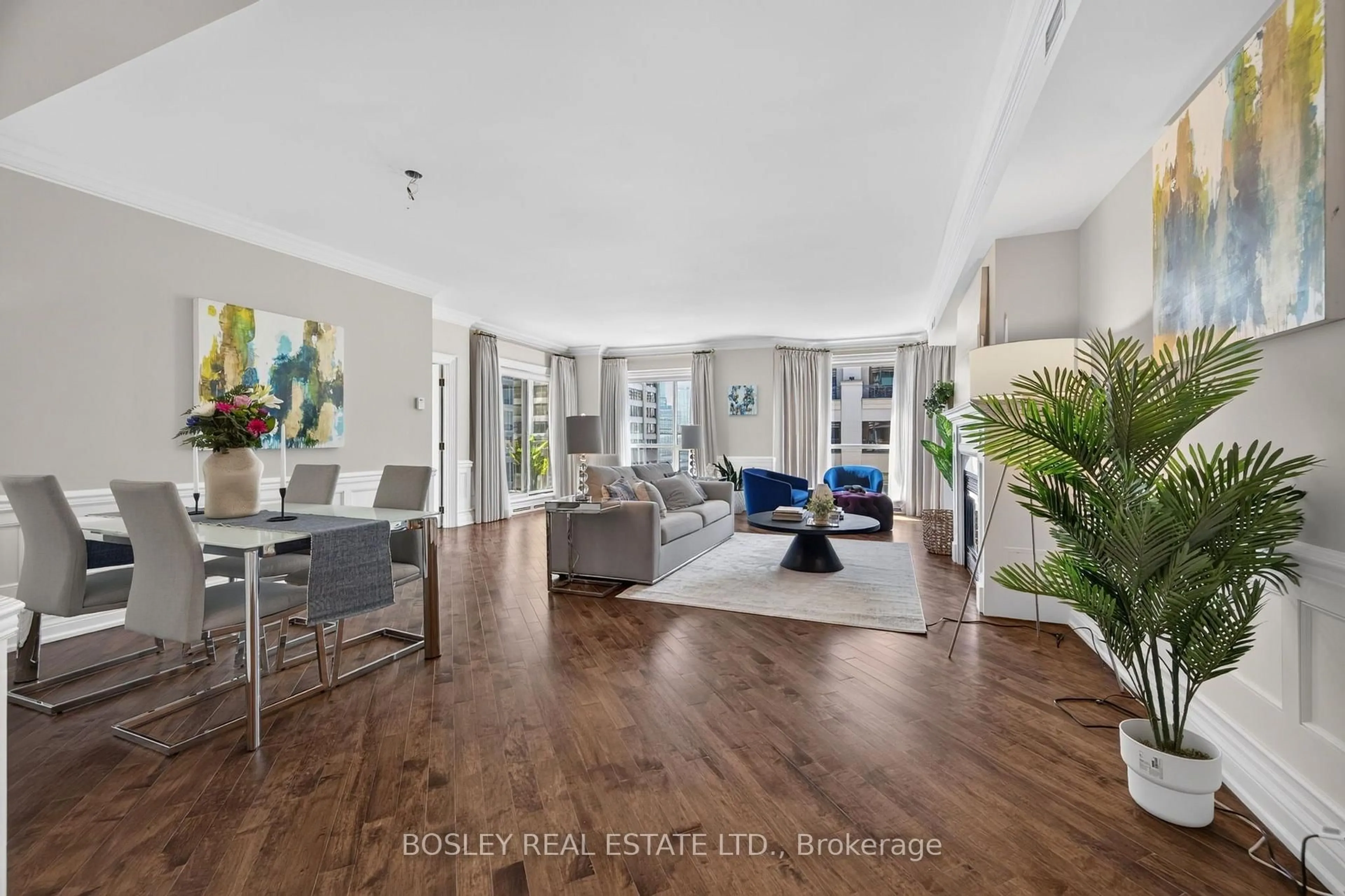 Living room with furniture, unknown for 38 Avenue Rd #1403, Toronto Ontario M5R 2G2