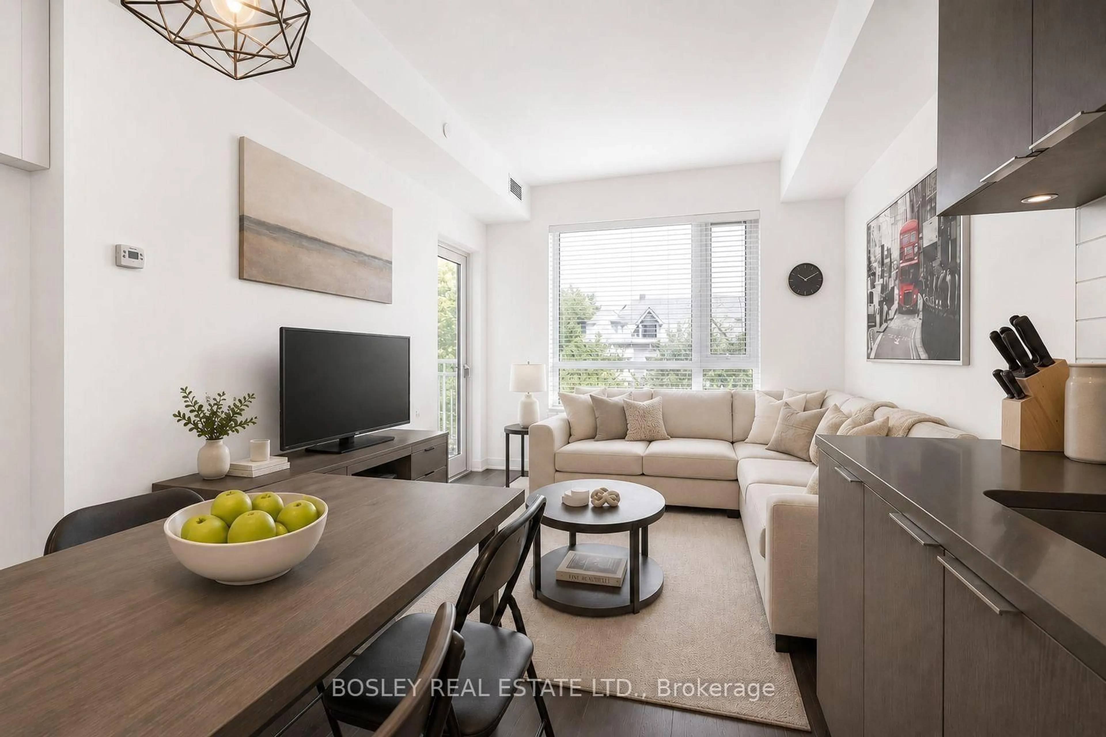 Living room with furniture, unknown for 223 St Clair Ave #209, Toronto Ontario M4V 1R3