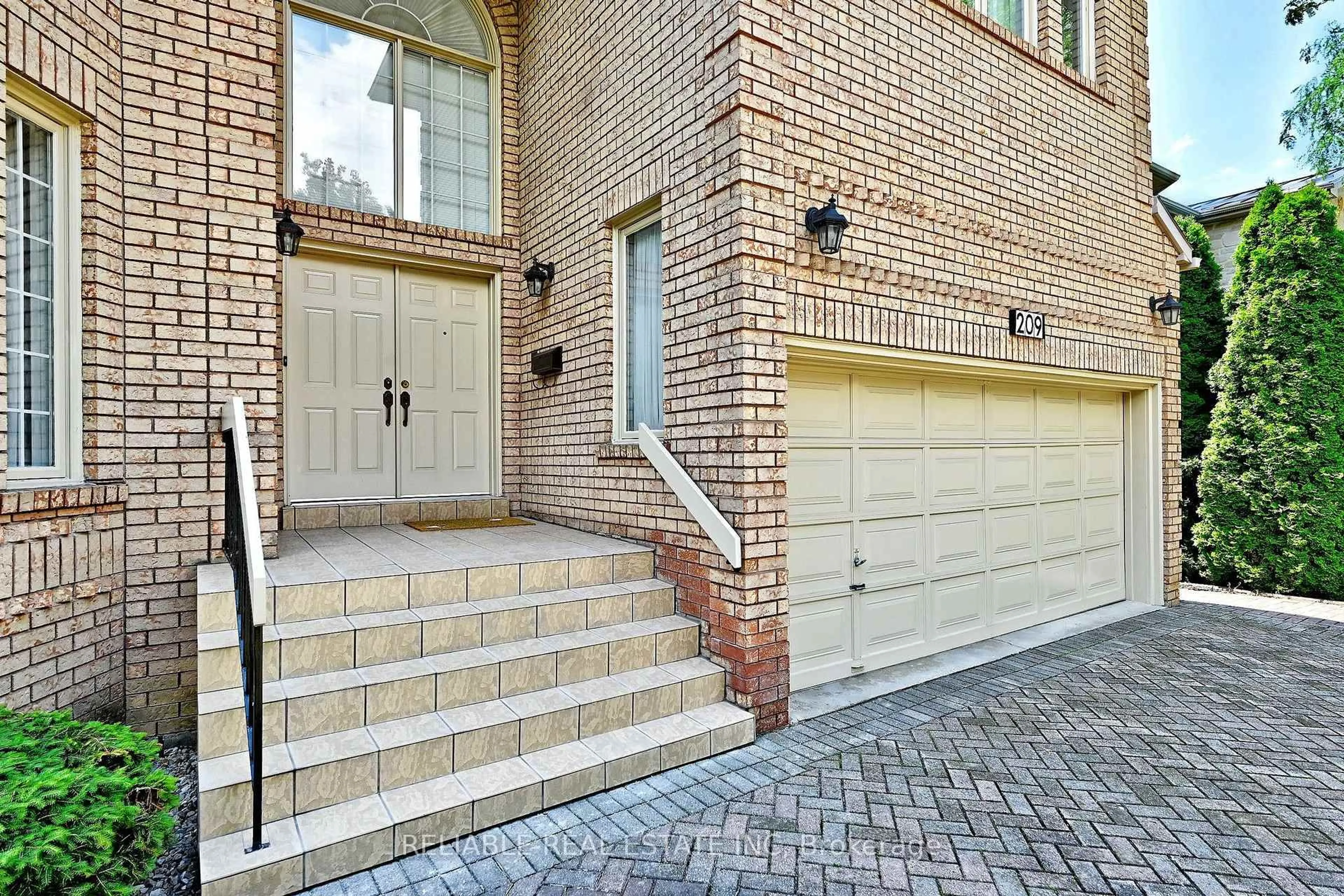 Home with brick exterior material, street for 209 Alfred Ave, Toronto Ontario M2N 3J5