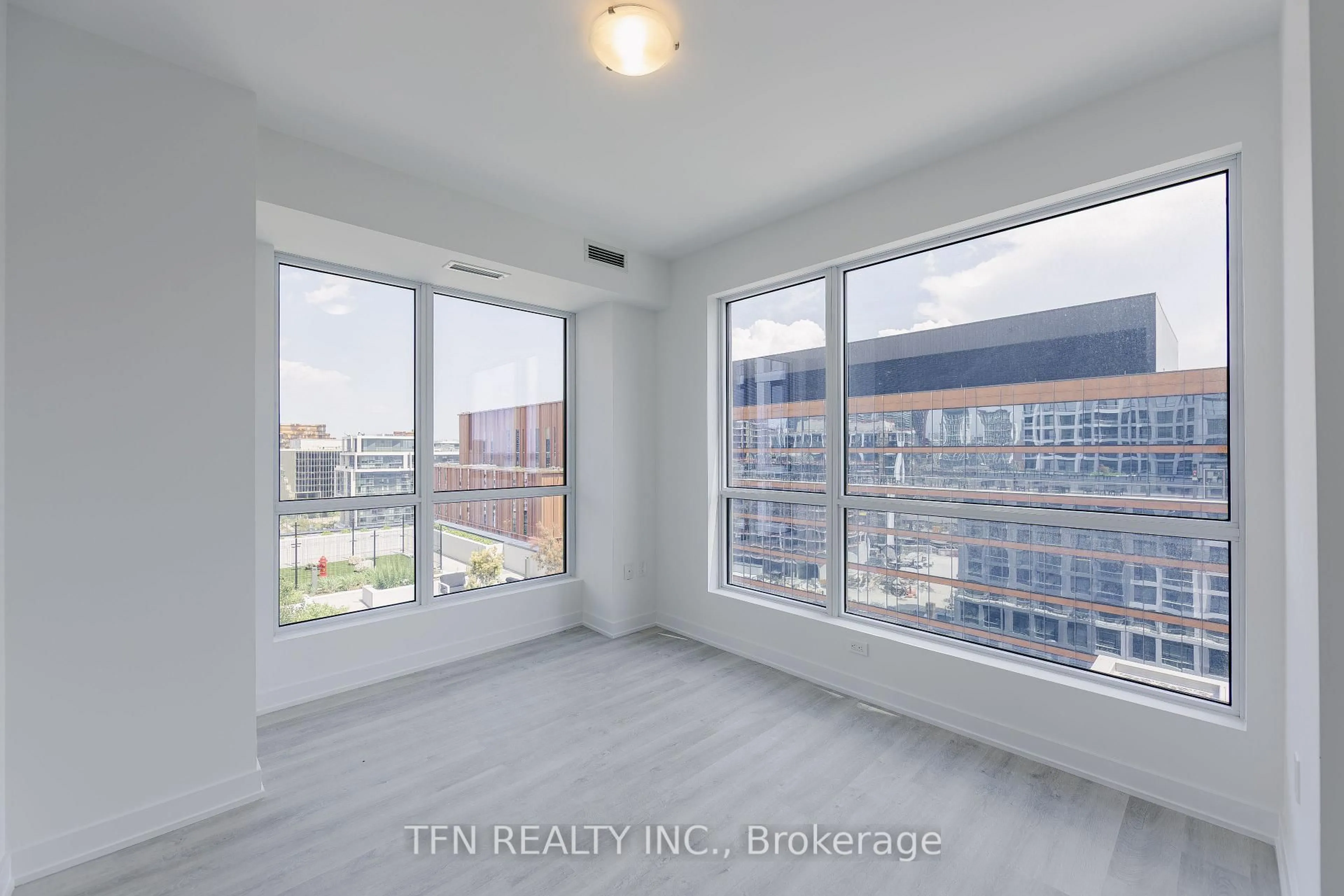 A pic of a room for 15 Richardson St #1313, Toronto Ontario M5A 0Y5
