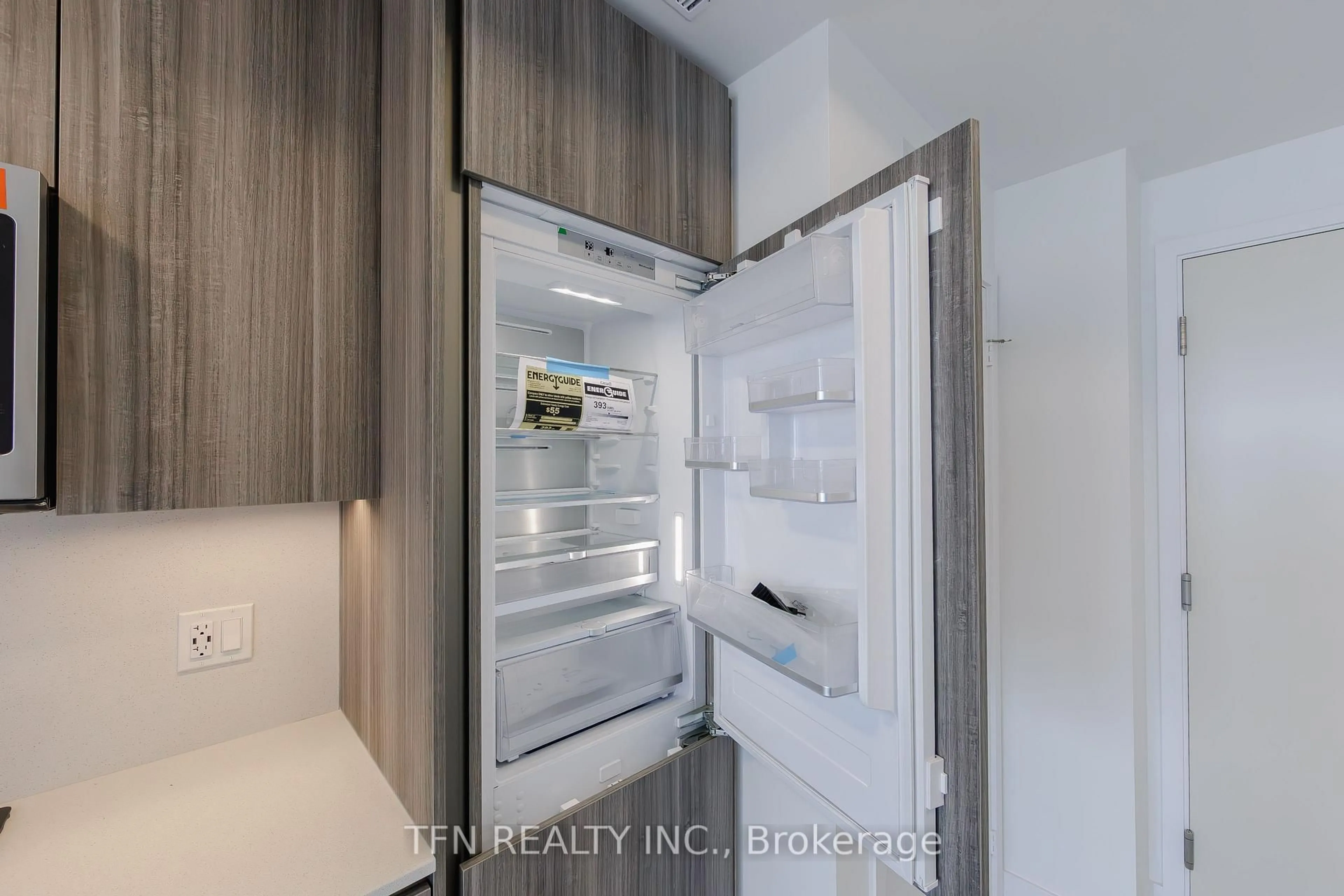 Unknown for 15 Richardson St #1610, Toronto Ontario M5A 0Y5