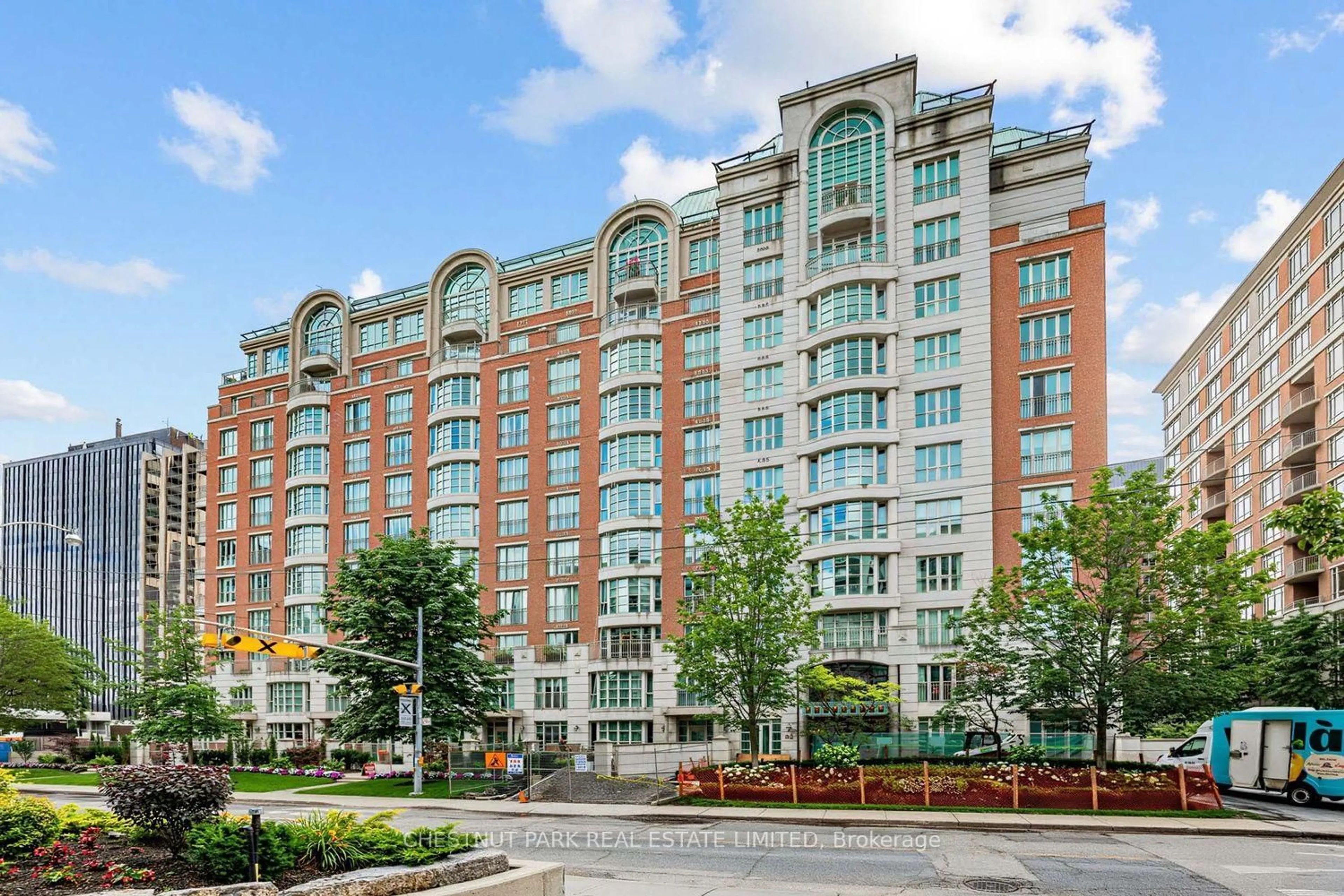 Unknown for 33 Delisle Ave #705, Toronto Ontario M4V 3C7
