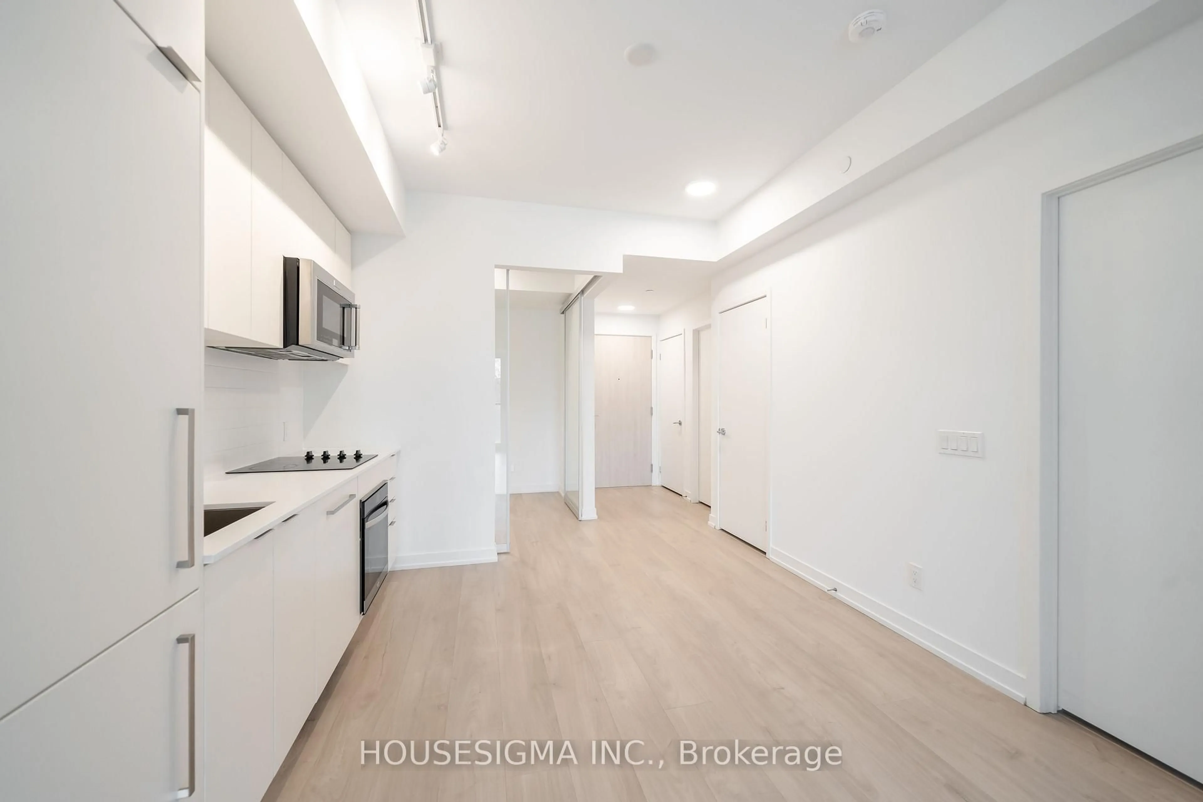 A pic of a room for 181 Sheppard Ave #202, Toronto Ontario M2N 0L9