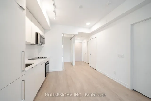 181 Sheppard Ave #202, Toronto 4