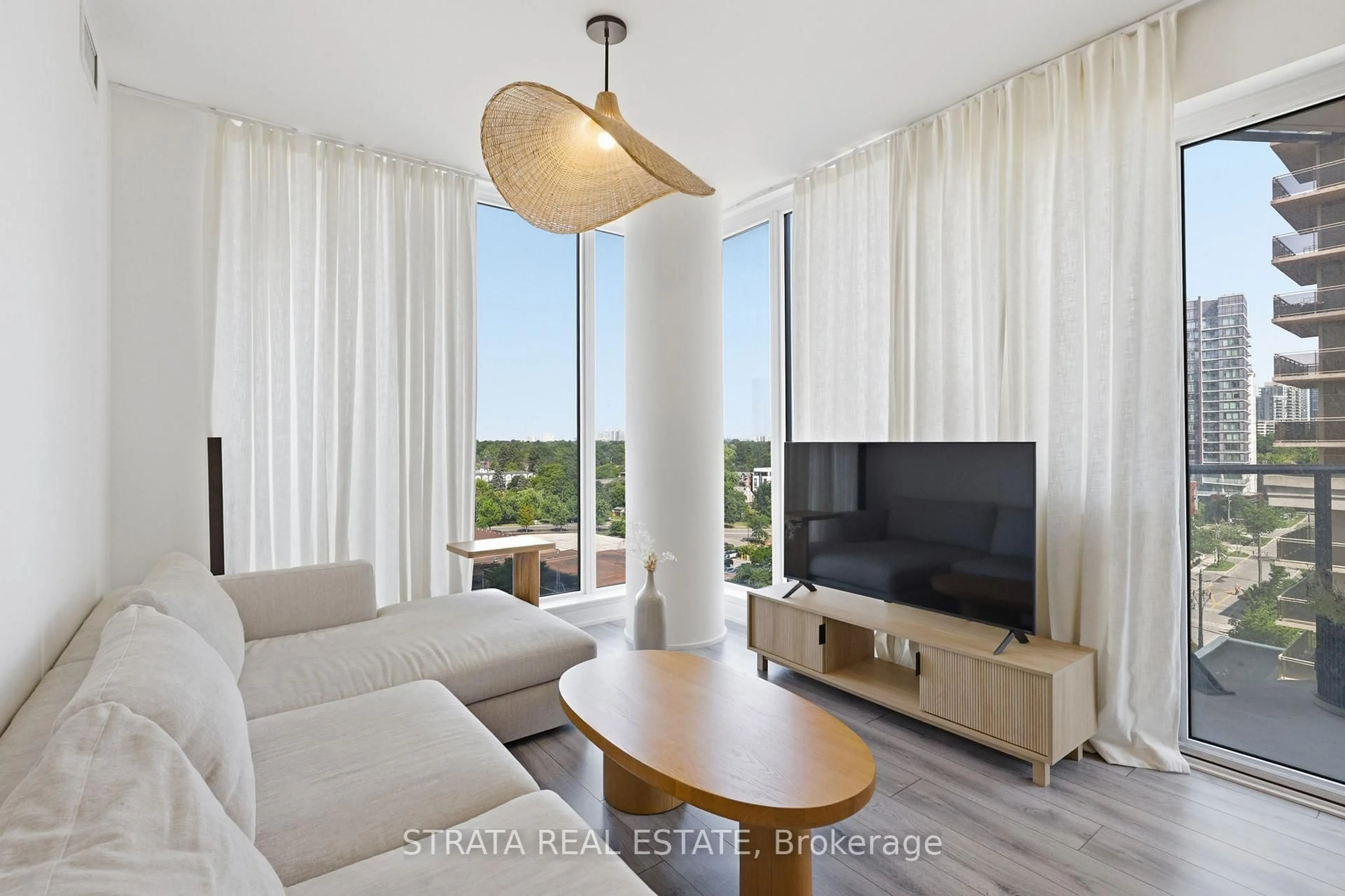 Living room with furniture, unknown for 15 ELLERSLIE Ave #708, Toronto Ontario M2N 0L7