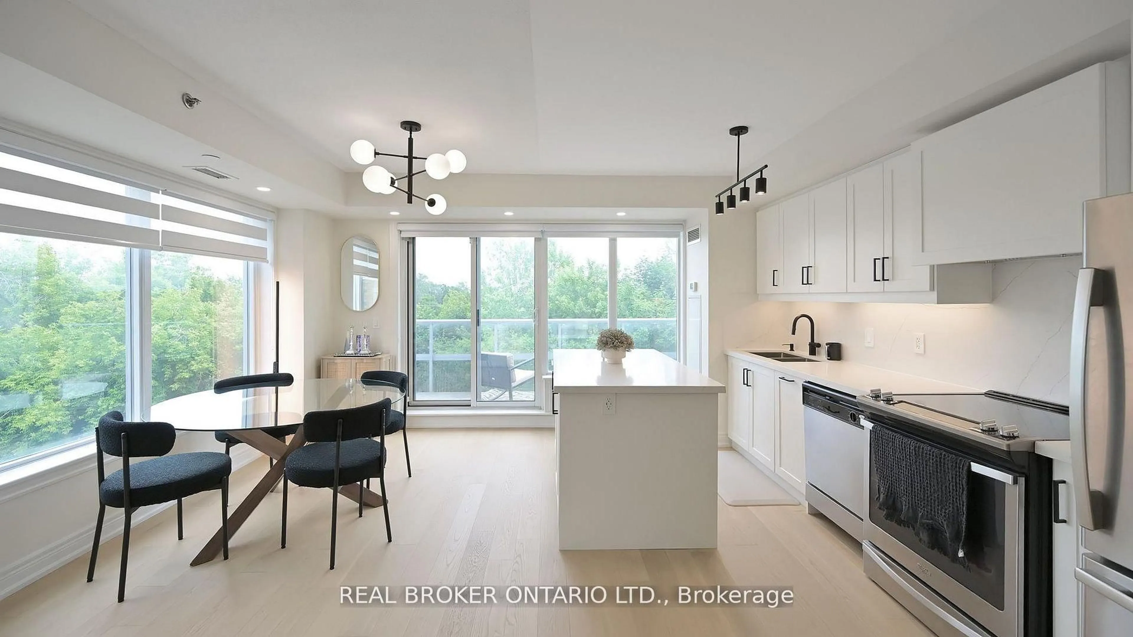 Open concept kitchen, ceramic/tile floor for 701 Sheppard Ave #415, Toronto Ontario M3H 2S7