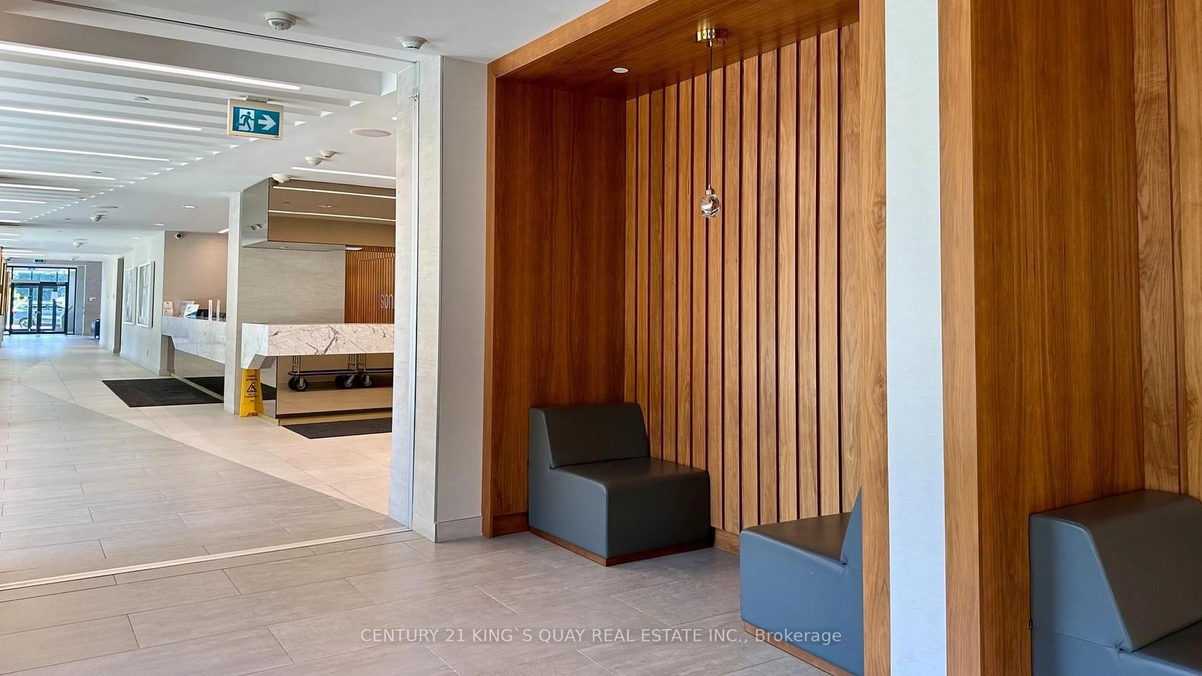 Indoor foyer for 6 Sonic Way #N3002, Toronto Ontario M3C 0P1