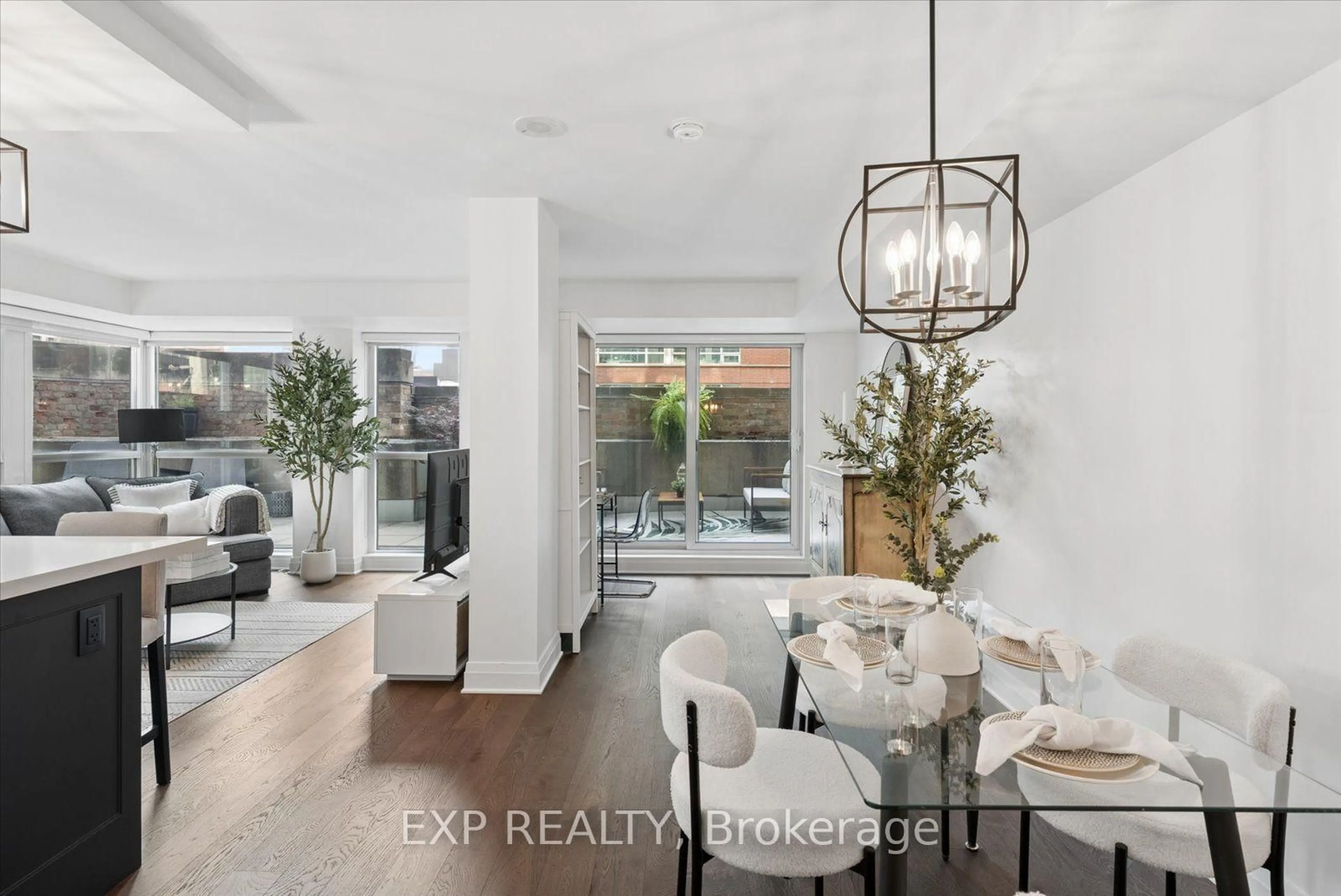 Unknown for 230 King St #408, Toronto Ontario M5A 1K5