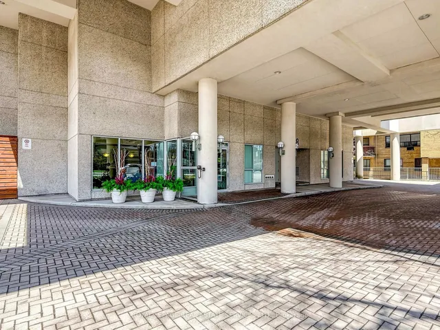 398 Eglinton Ave #203, Toronto 5