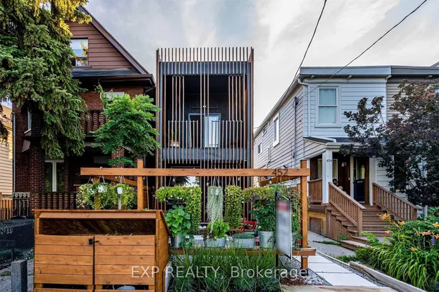 452 Montrose Ave, Toronto 2