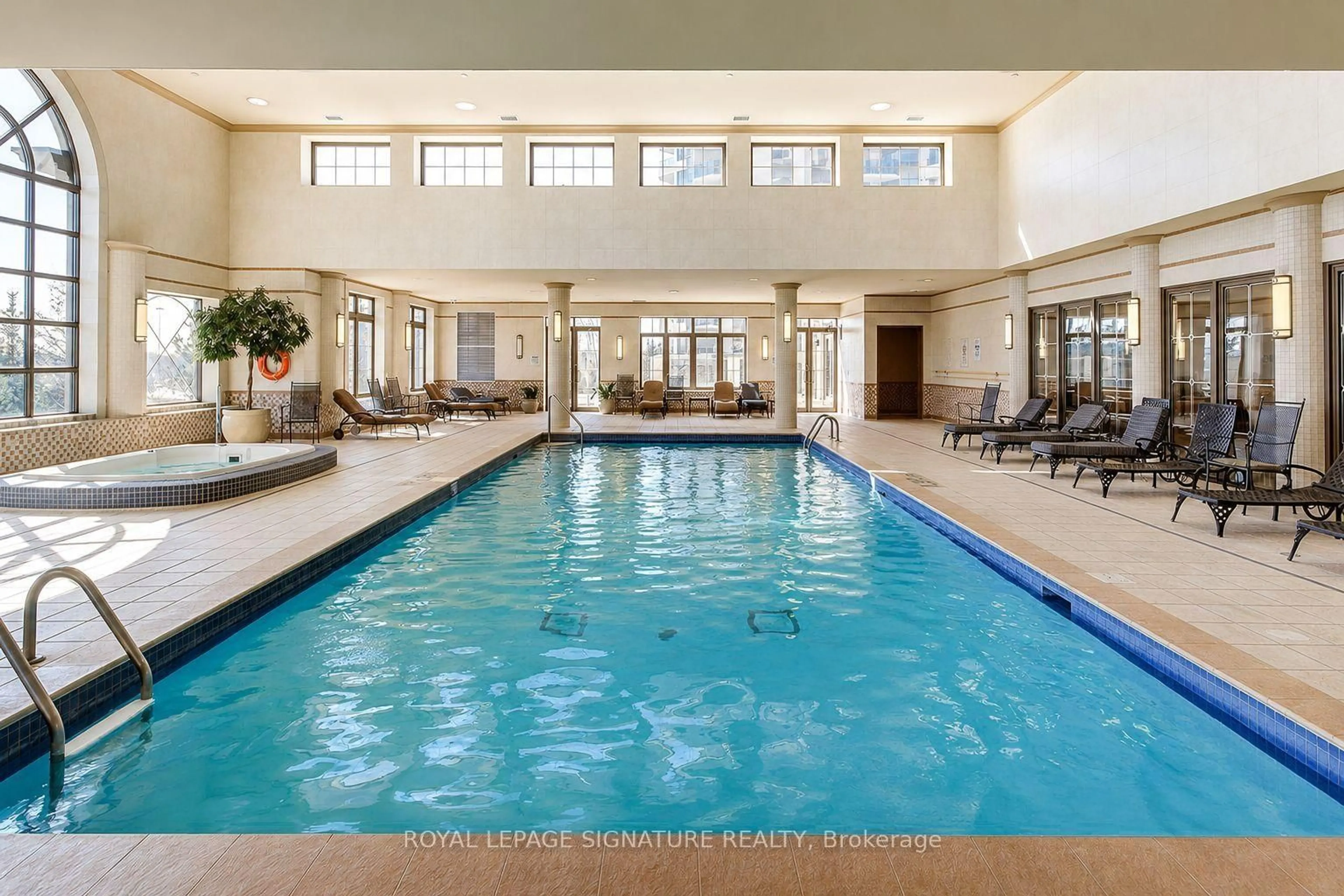 Pool for 80 Harrison Garden Blvd #323, Toronto Ontario M2N 7E3