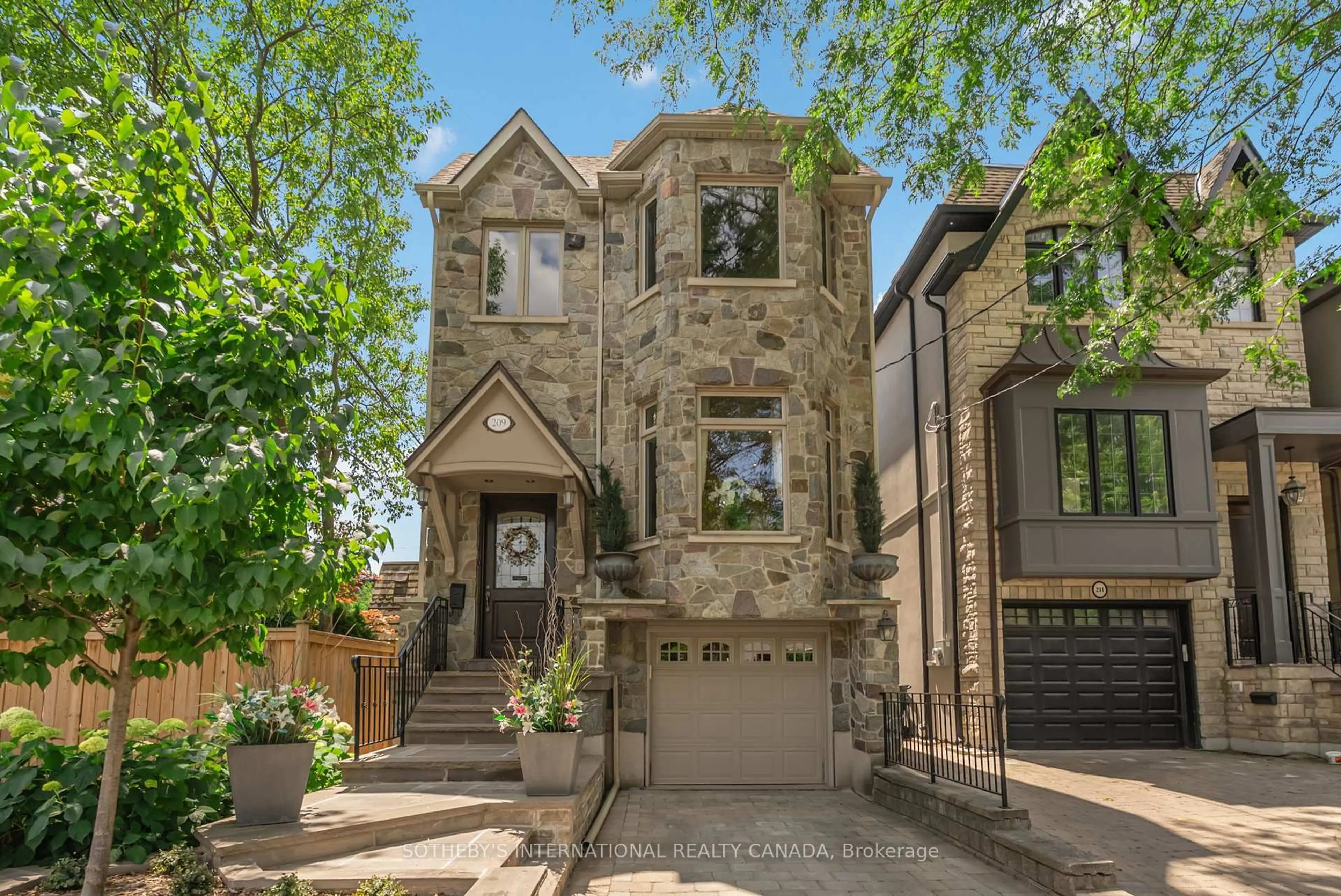 Home with brick exterior material, street for 209 Douglas Ave, Toronto Ontario M5M 1G9