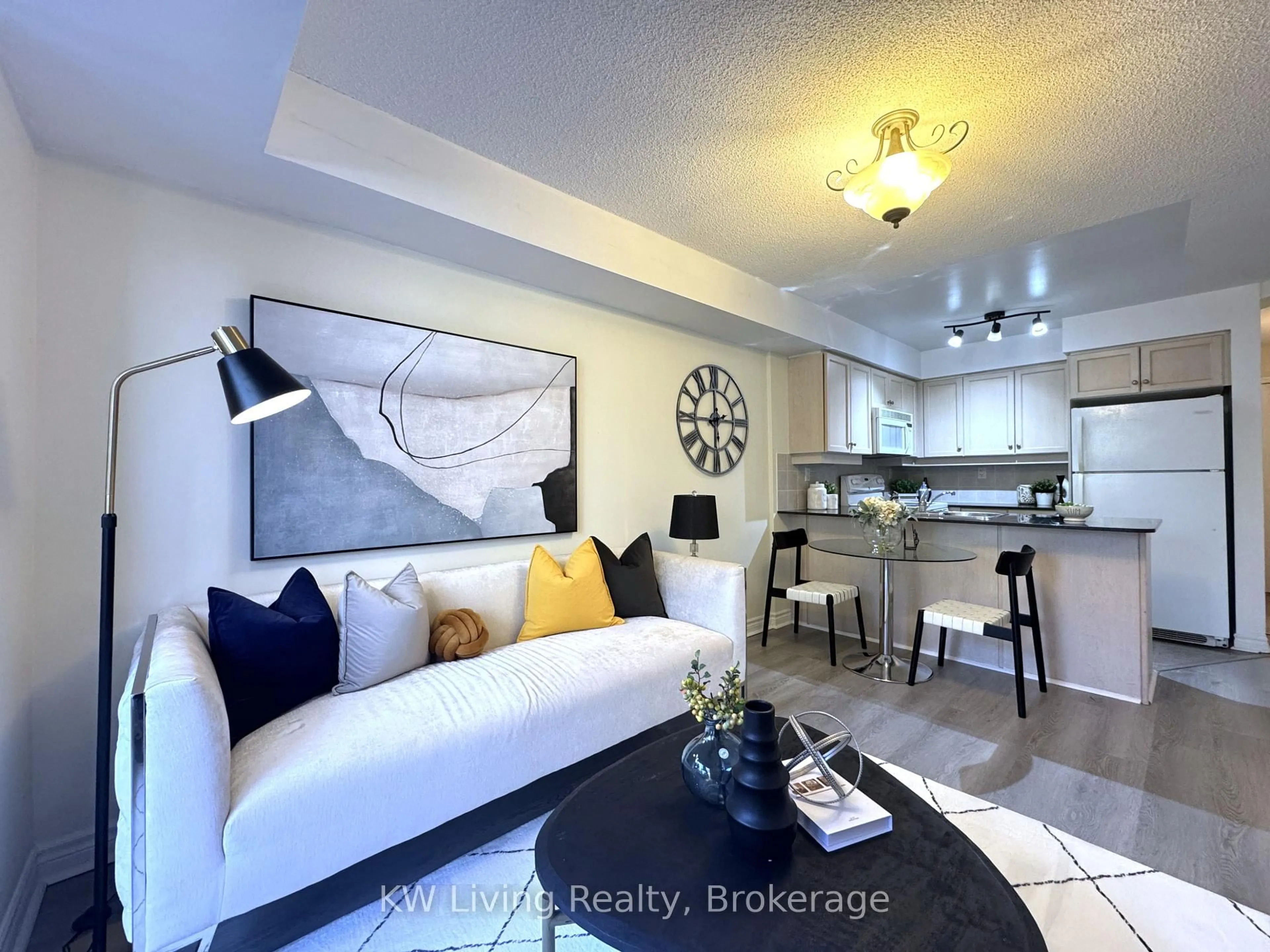 Living room with furniture, unknown for 19 Barberry Pl #204, Toronto Ontario M2K 3E3