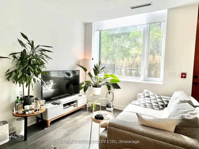 180 Mill St #S123, Toronto 4