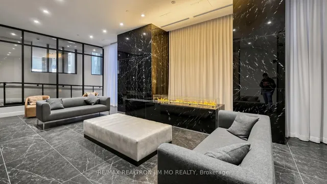 308 Jarvis St #1812, Toronto 3