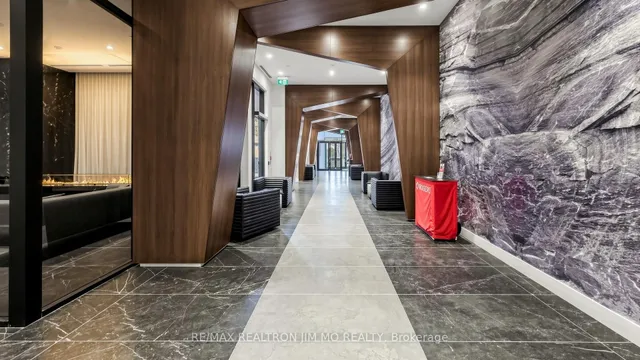 308 Jarvis St #1812, Toronto 4