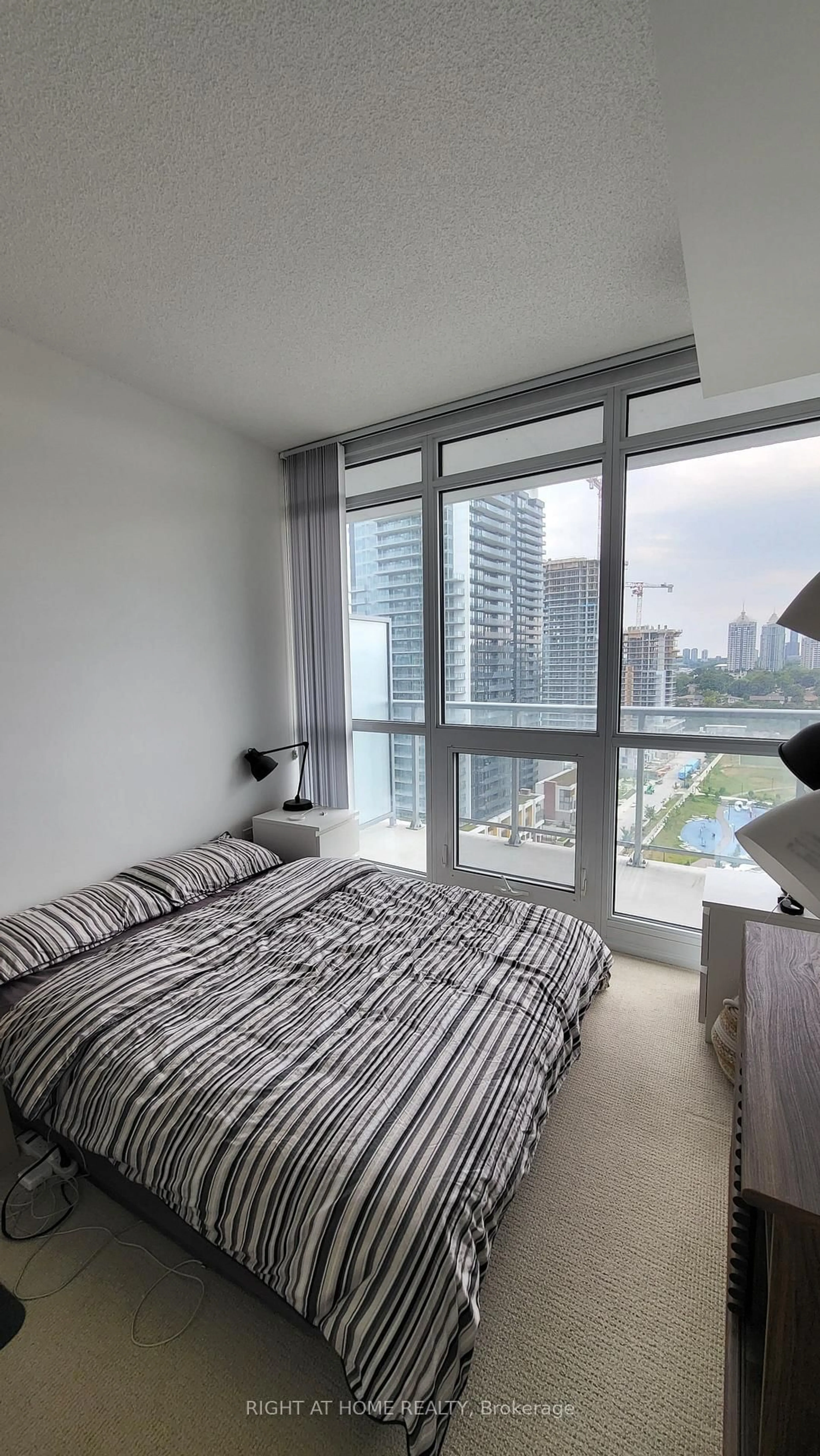 Bedroom with bed, unknown for 121 MCMAHON Dr #2211, Toronto Ontario M2K 0C1